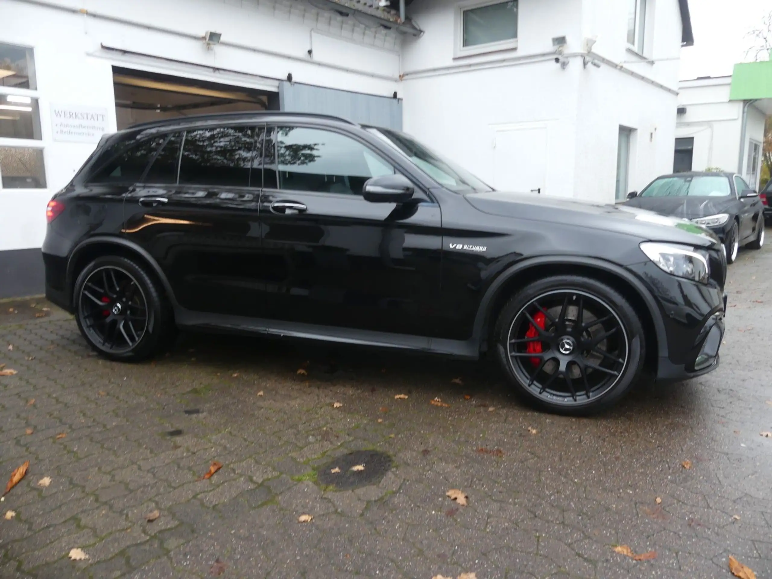 Mercedes-Benz - GLC 63 AMG