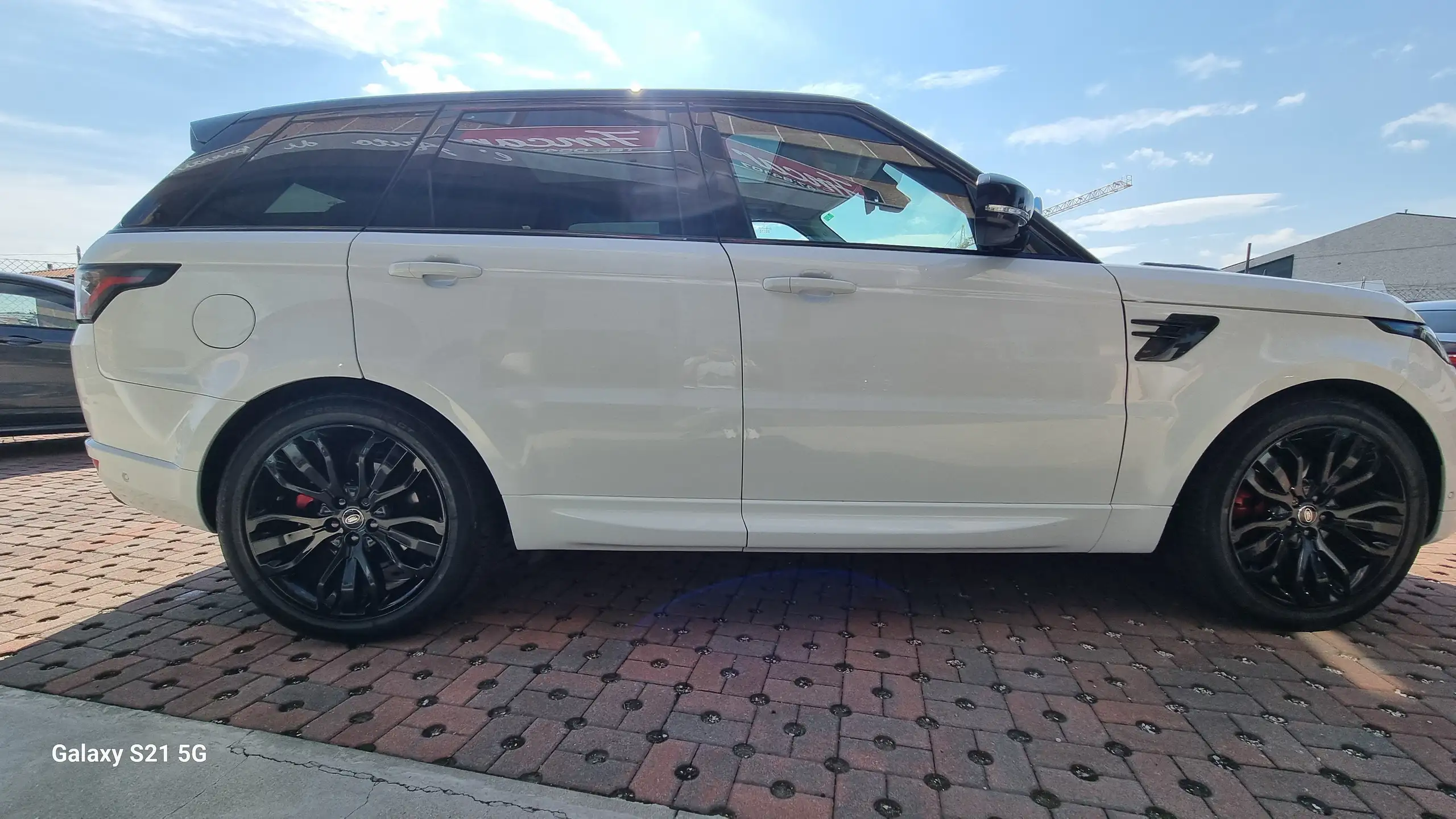 Land Rover - Range Rover Sport