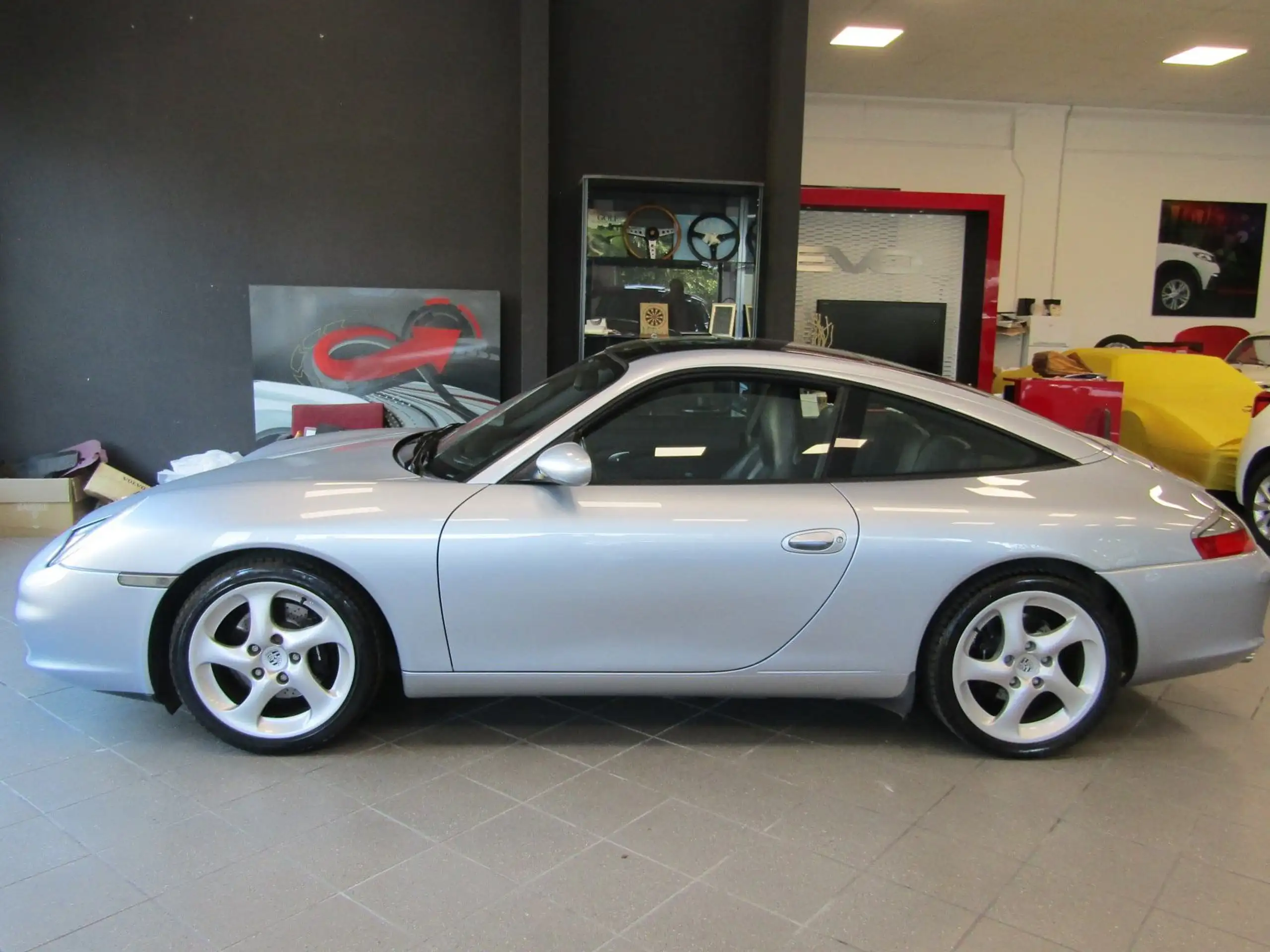 Porsche - 996