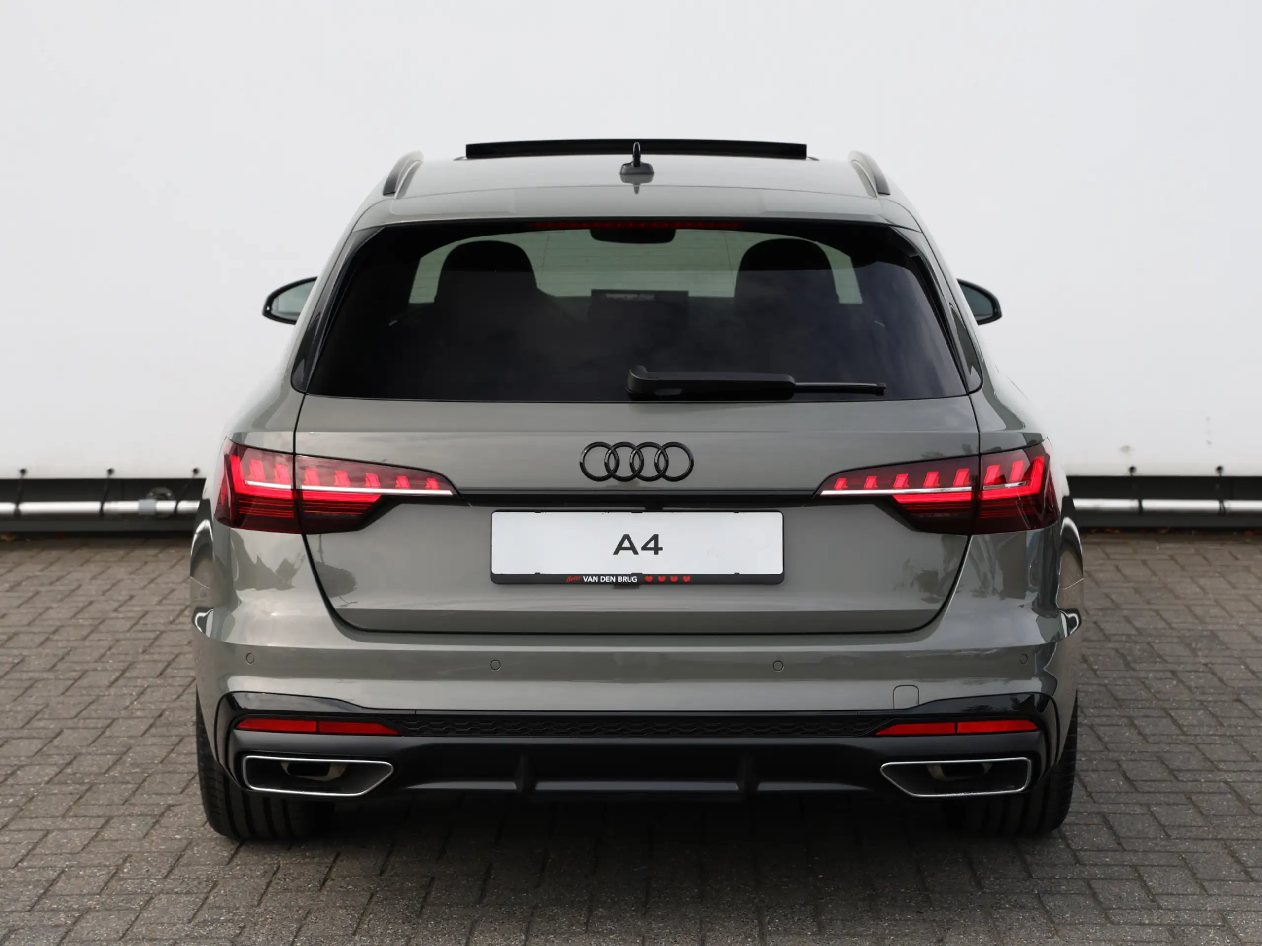 Audi - A4