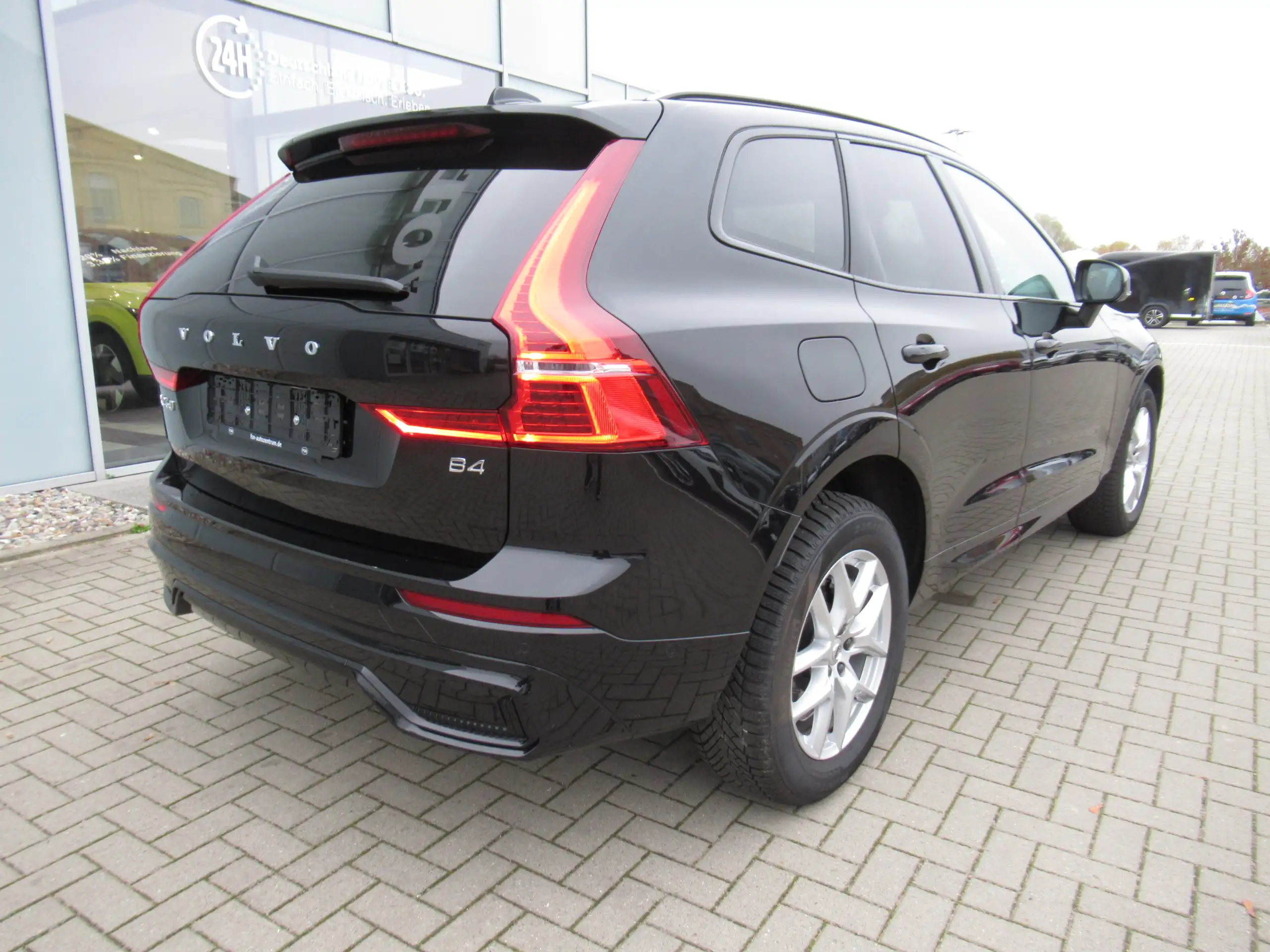 Volvo - XC60