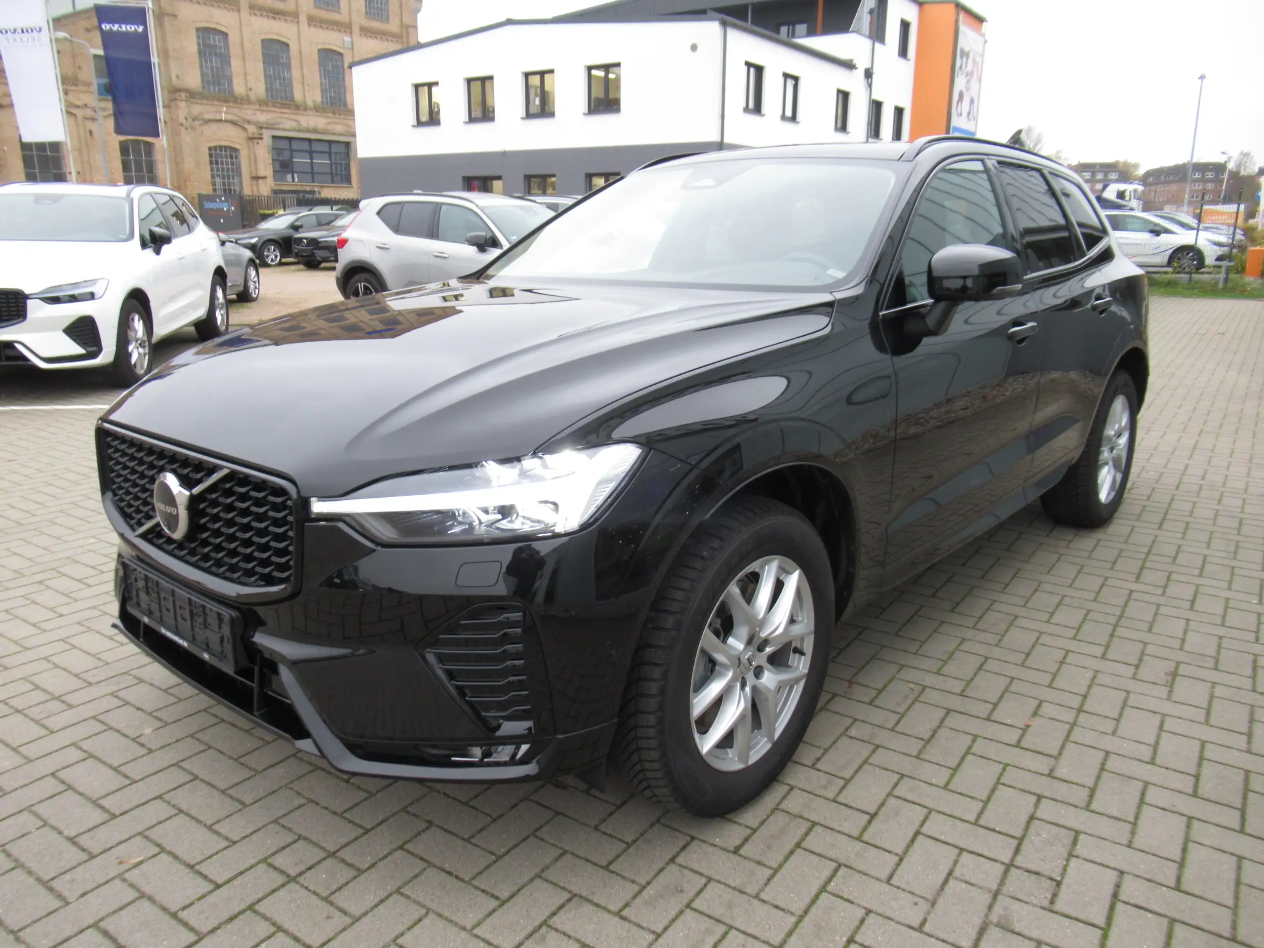 Volvo - XC60