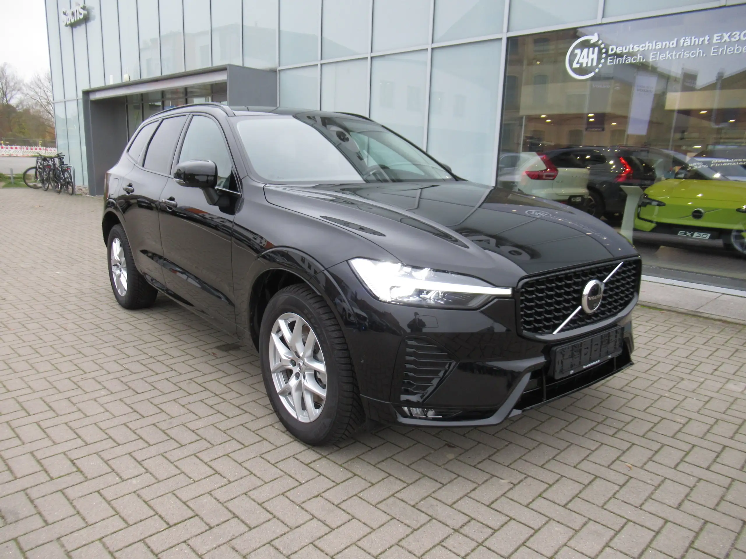 Volvo - XC60