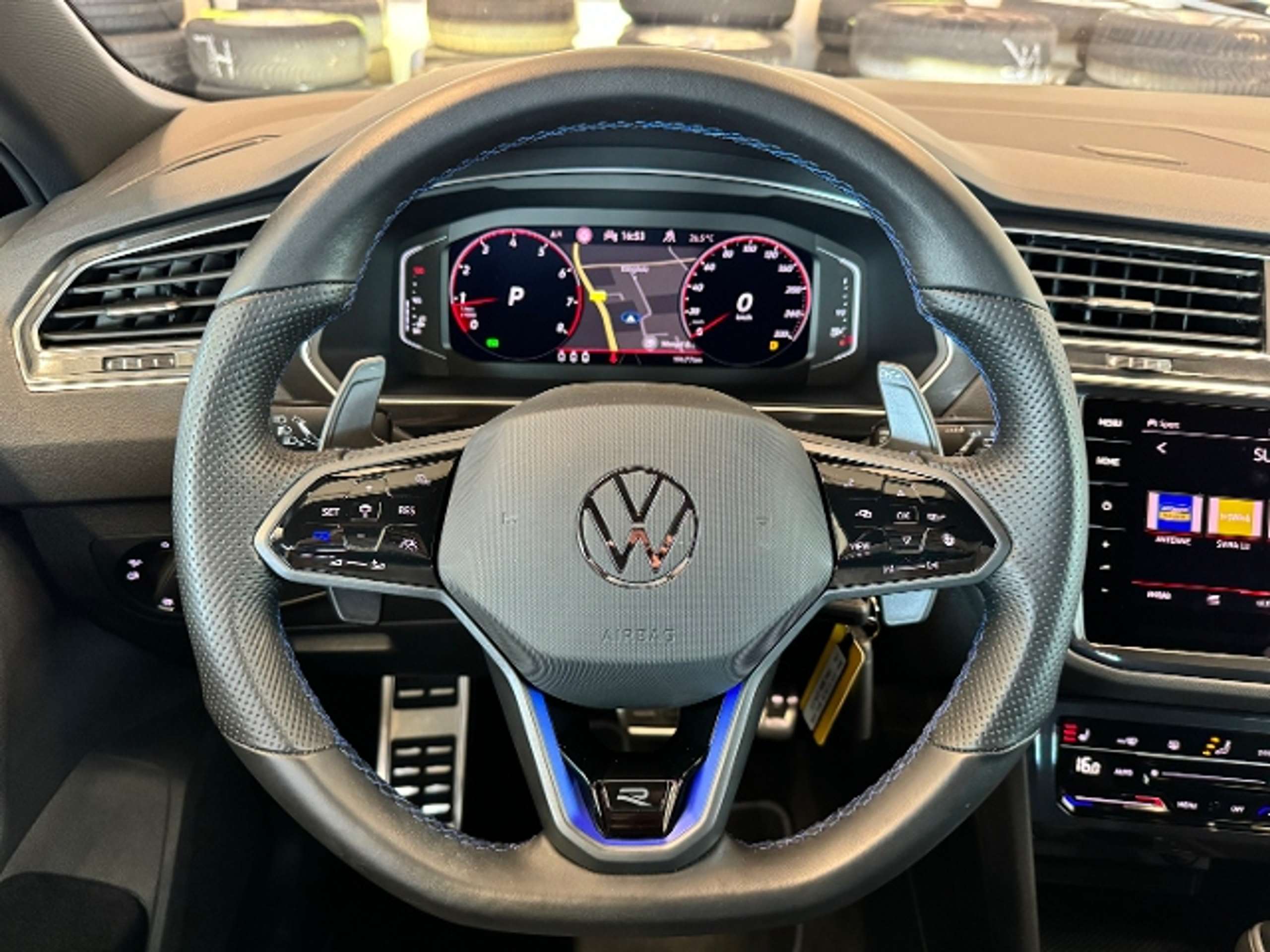 Volkswagen - Tiguan