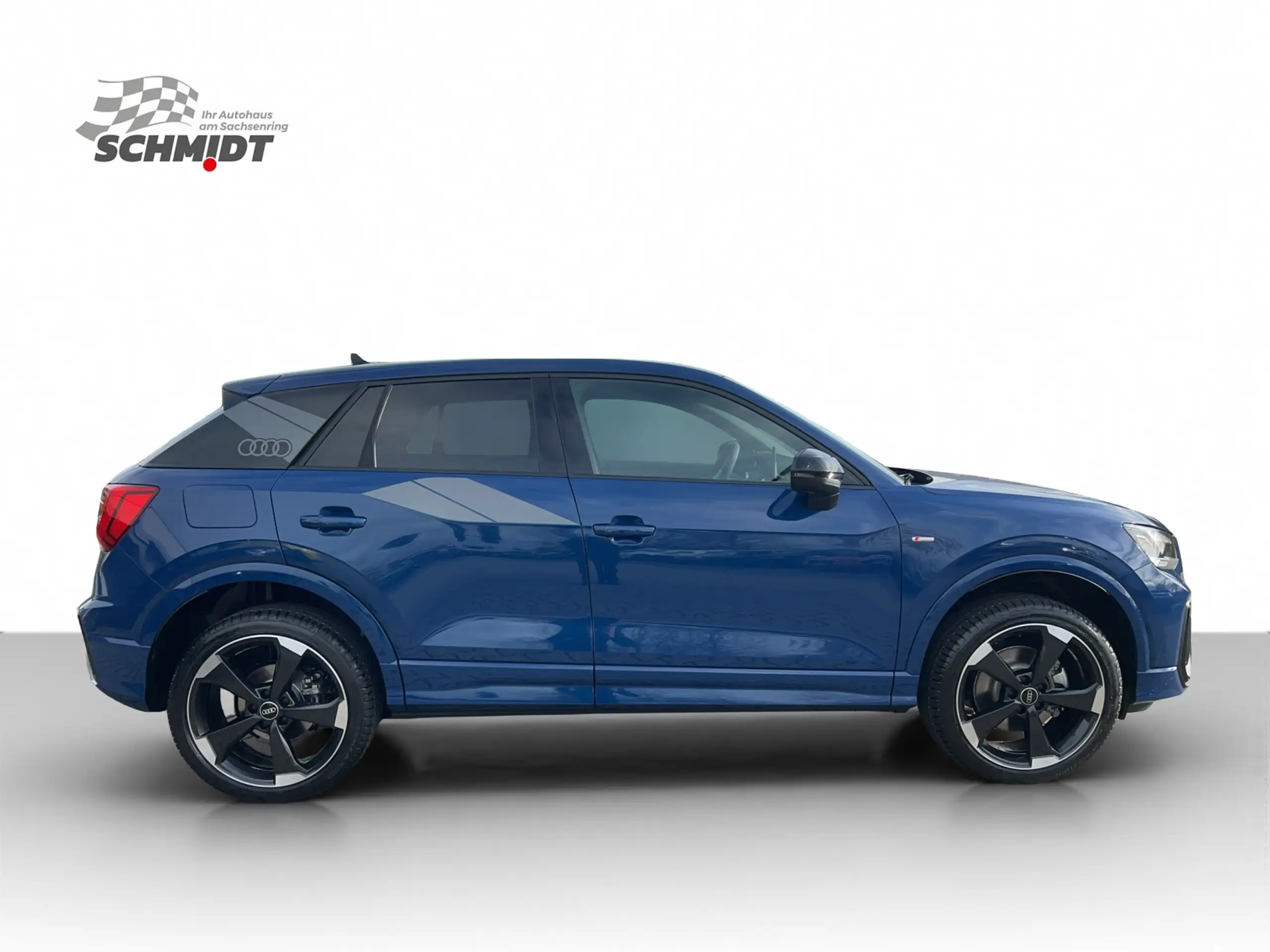 Audi - Q2