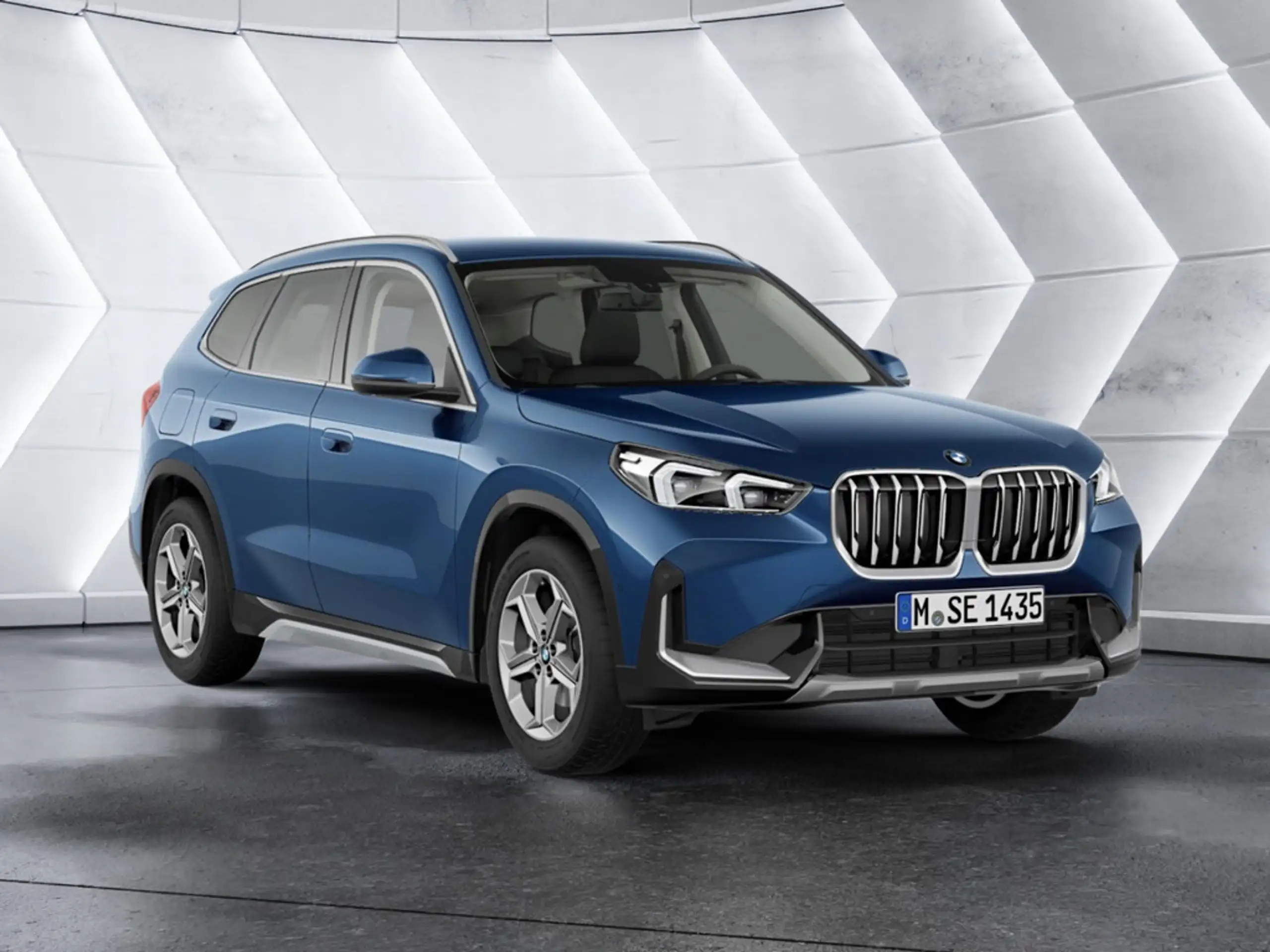 BMW - X1