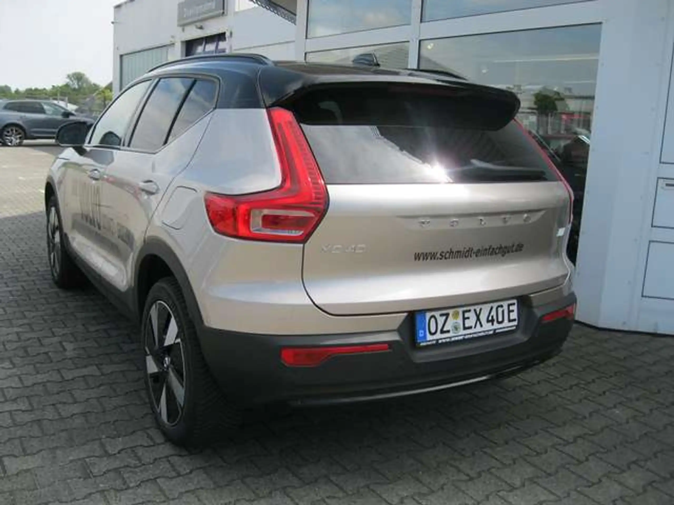 Volvo - XC40