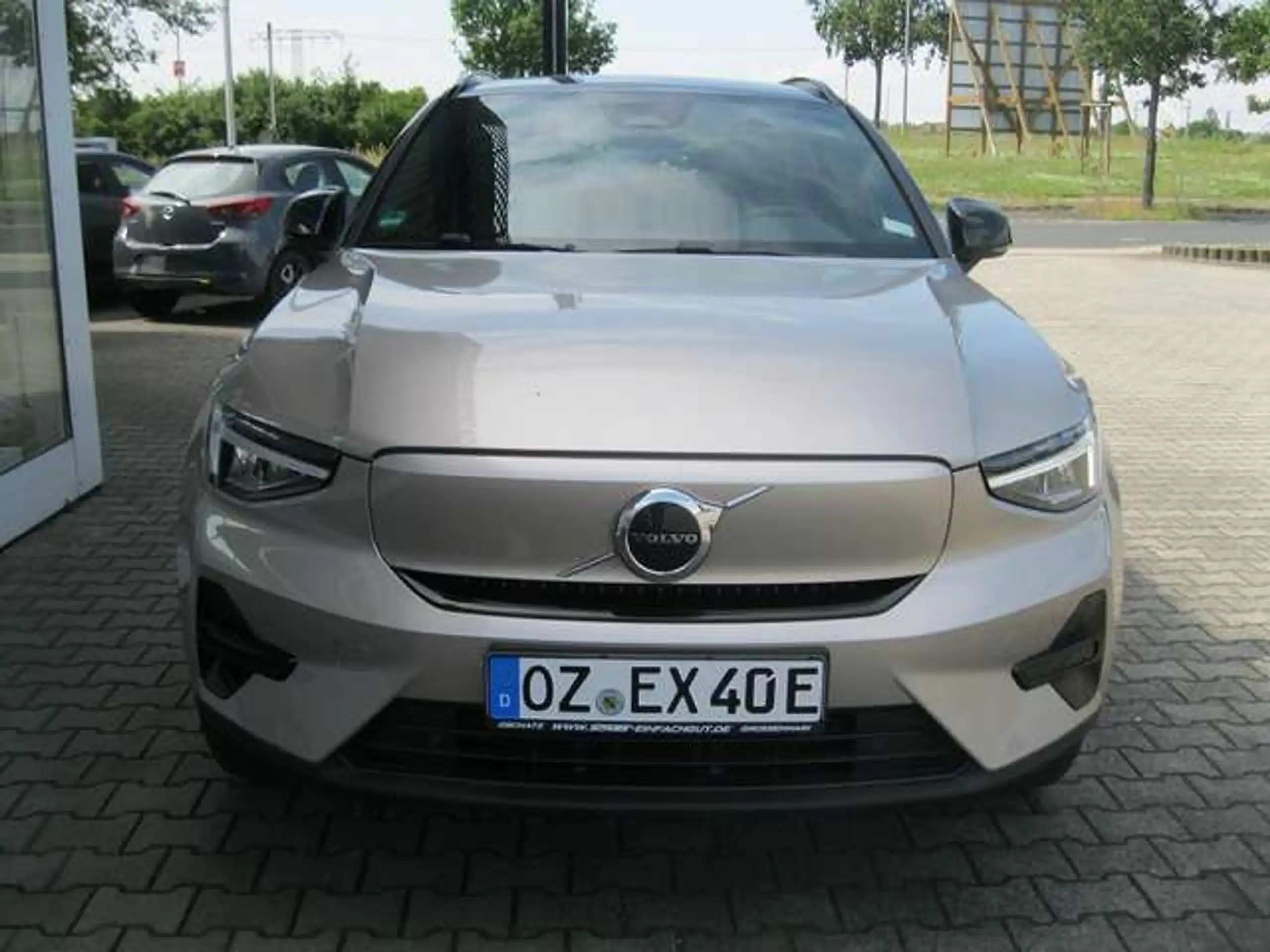 Volvo - XC40