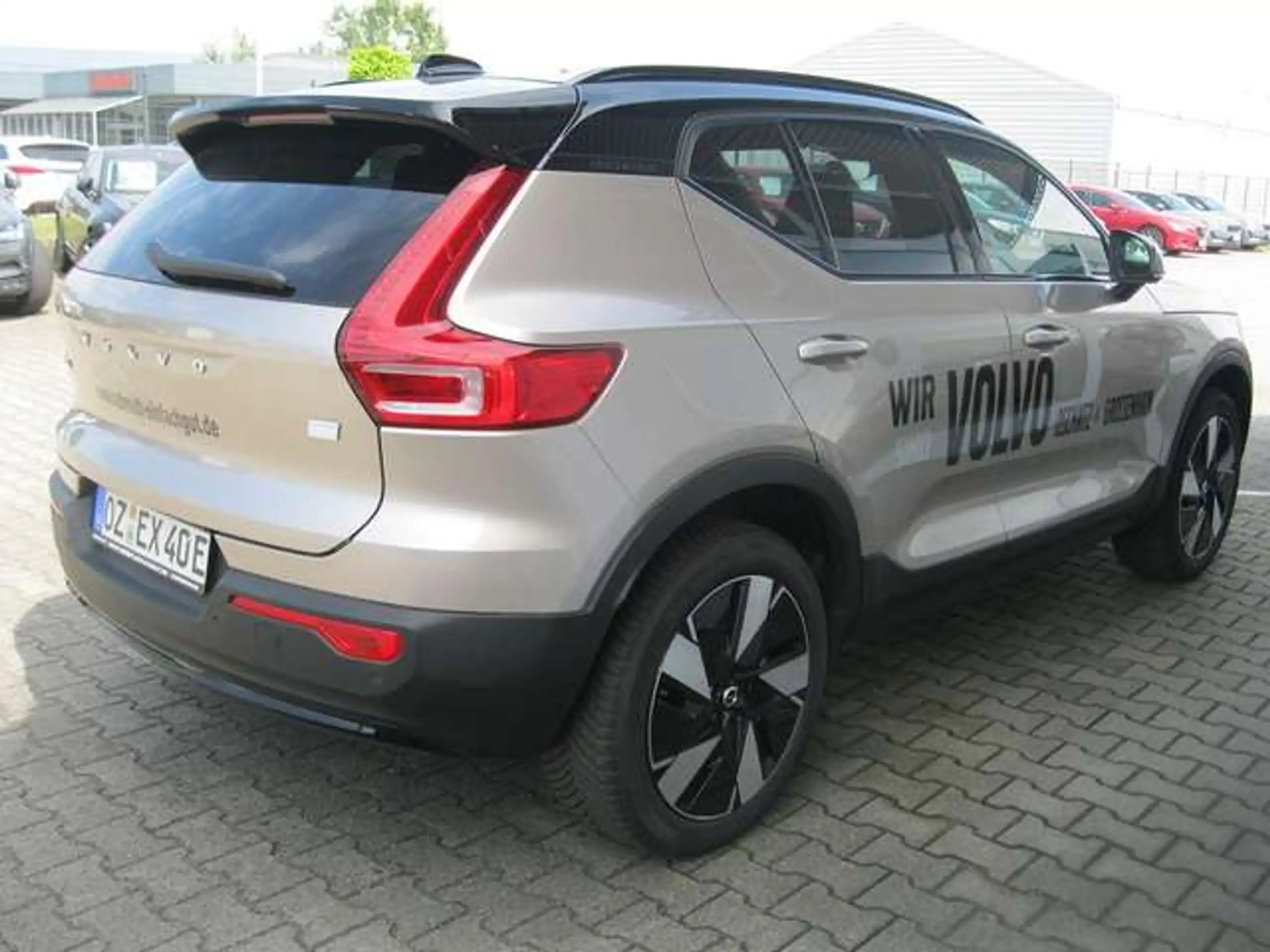 Volvo - XC40