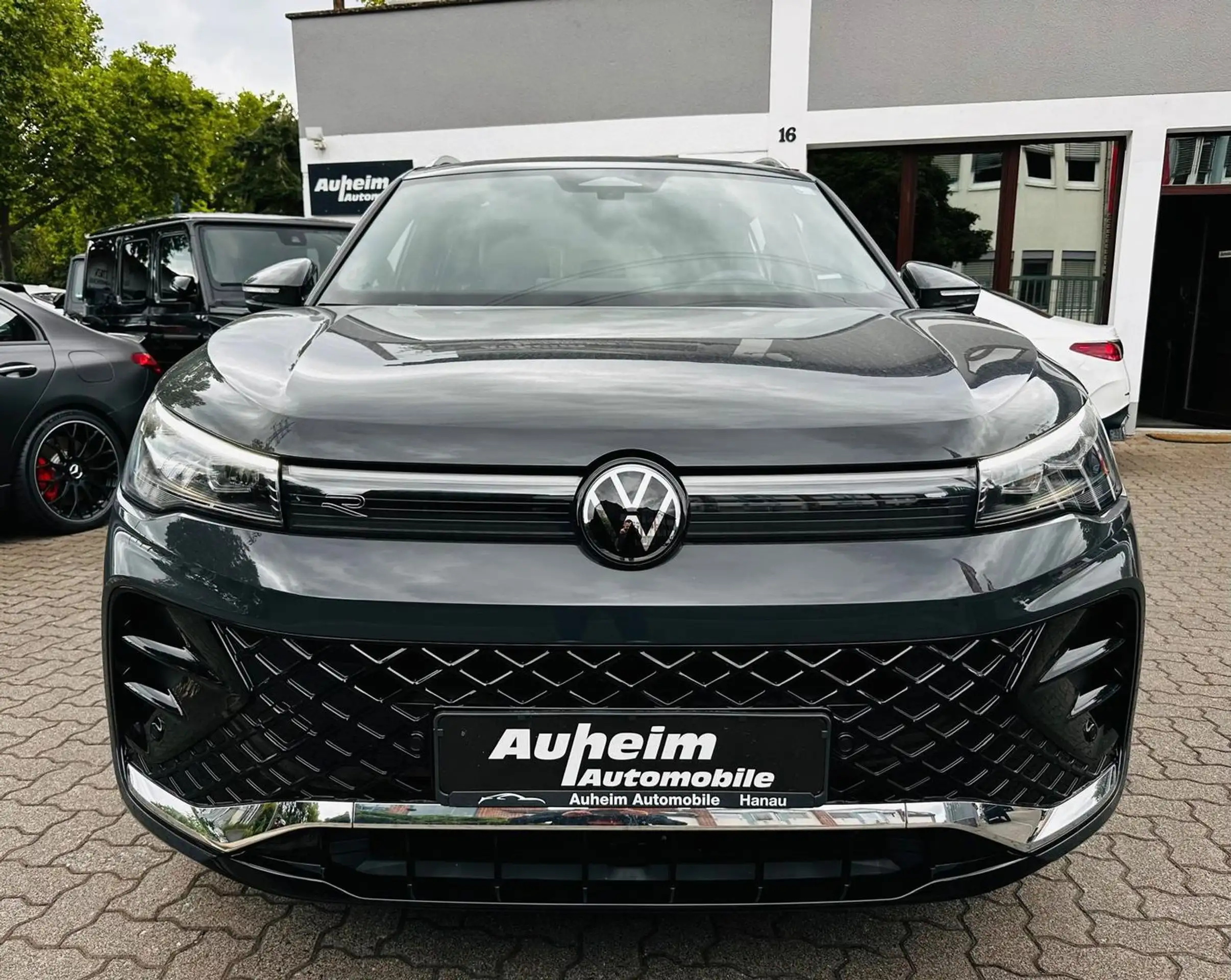 Volkswagen - Tiguan