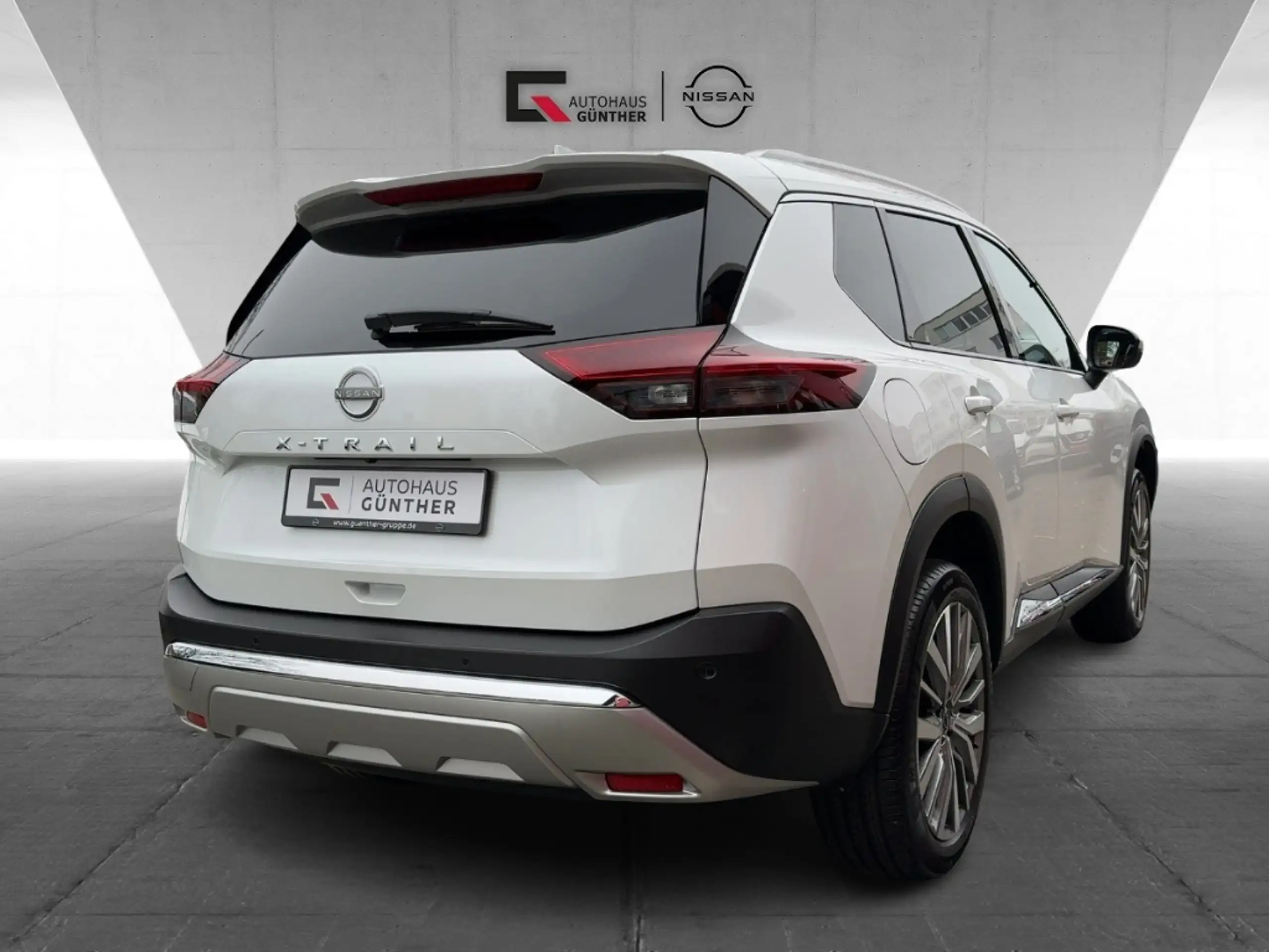 Nissan - X-Trail