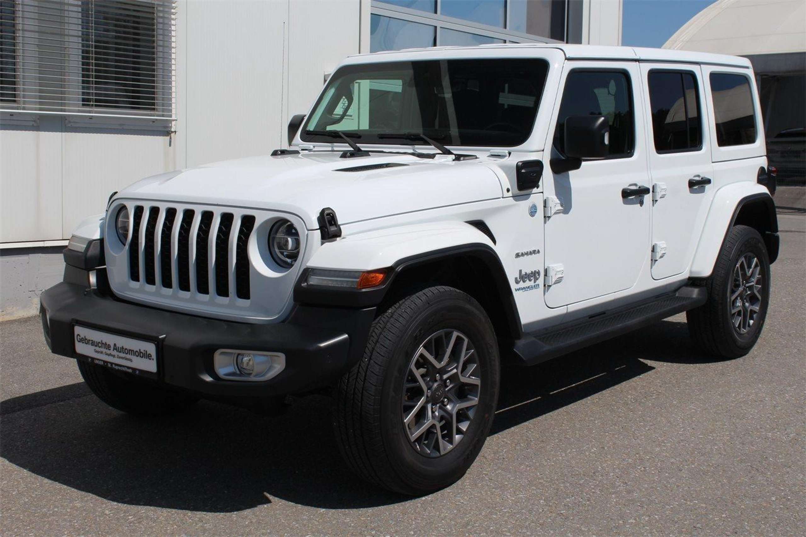 Jeep - Wrangler