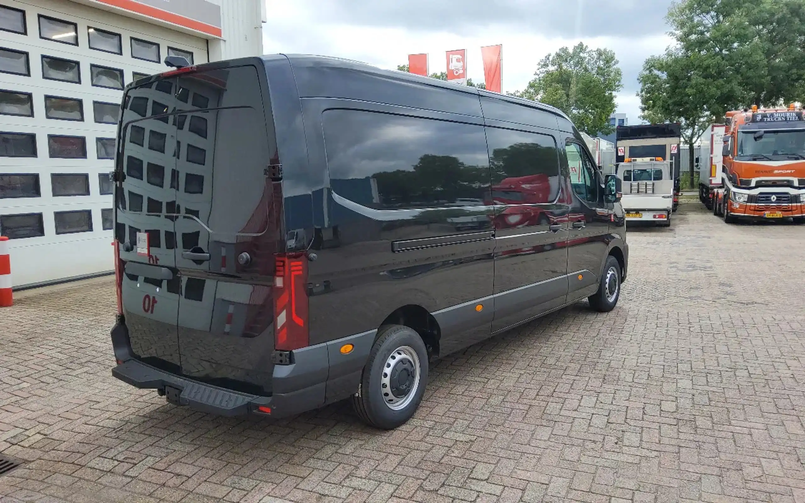 Renault - Master