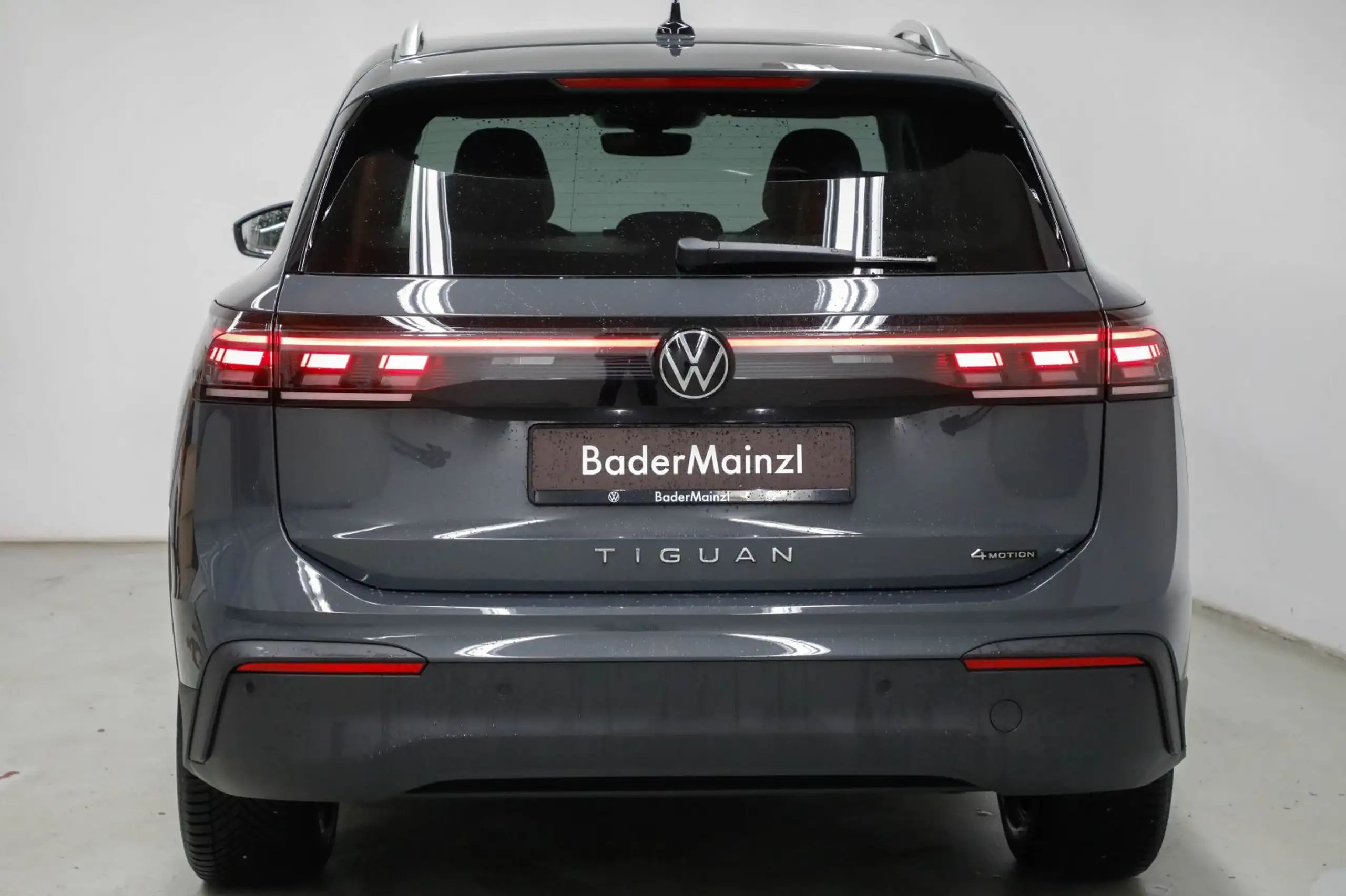 Volkswagen - Tiguan