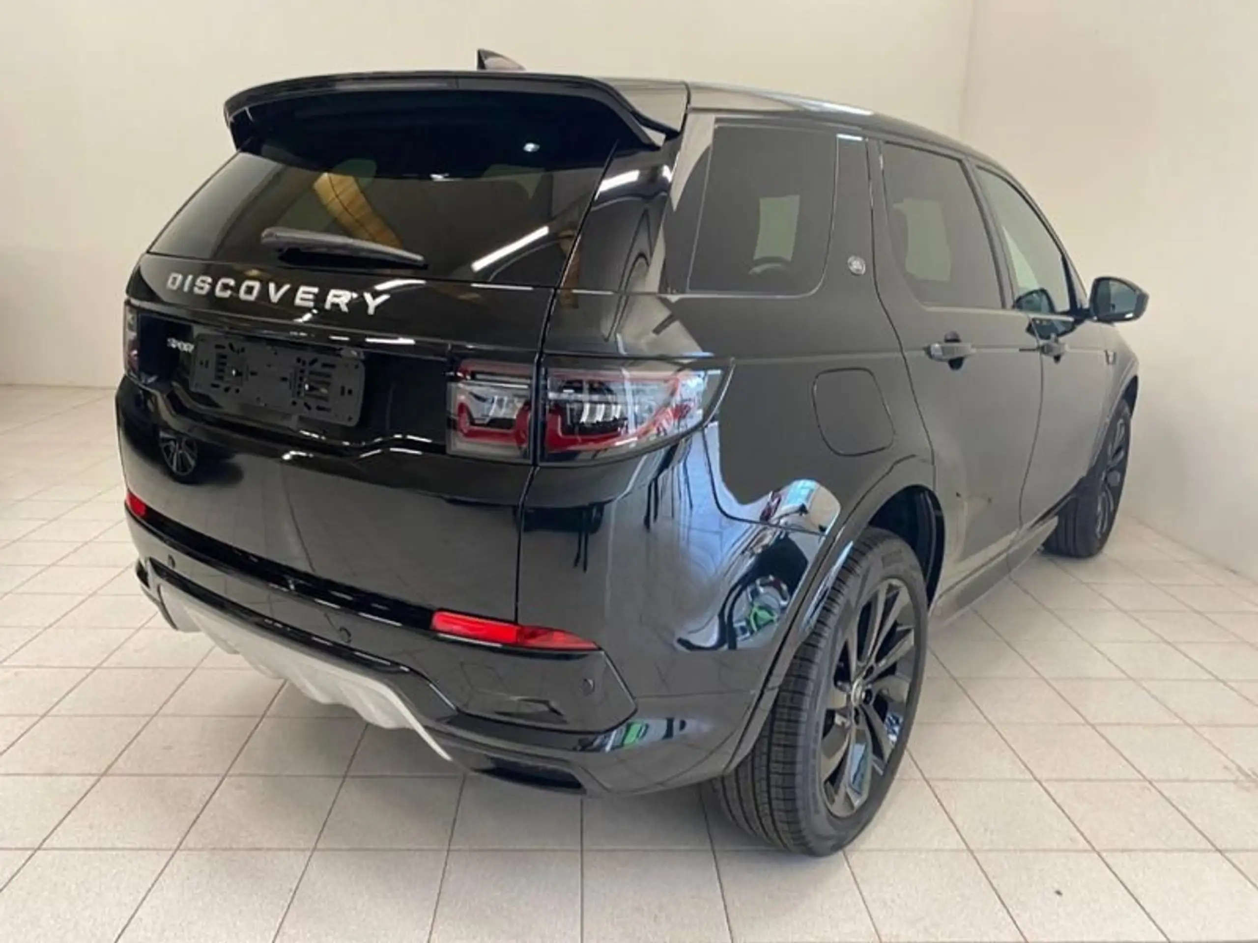 Land Rover - Discovery Sport