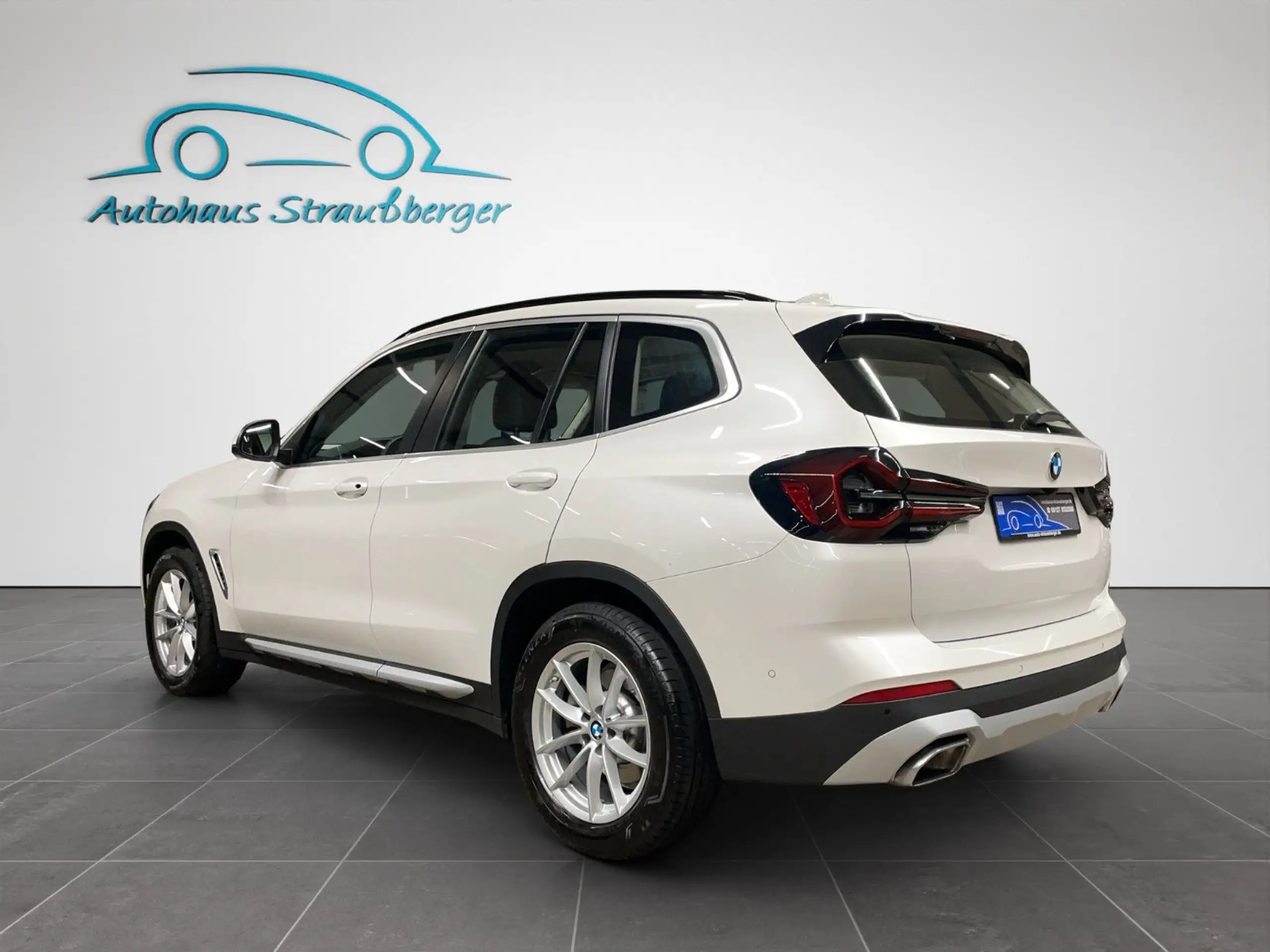 BMW - X3