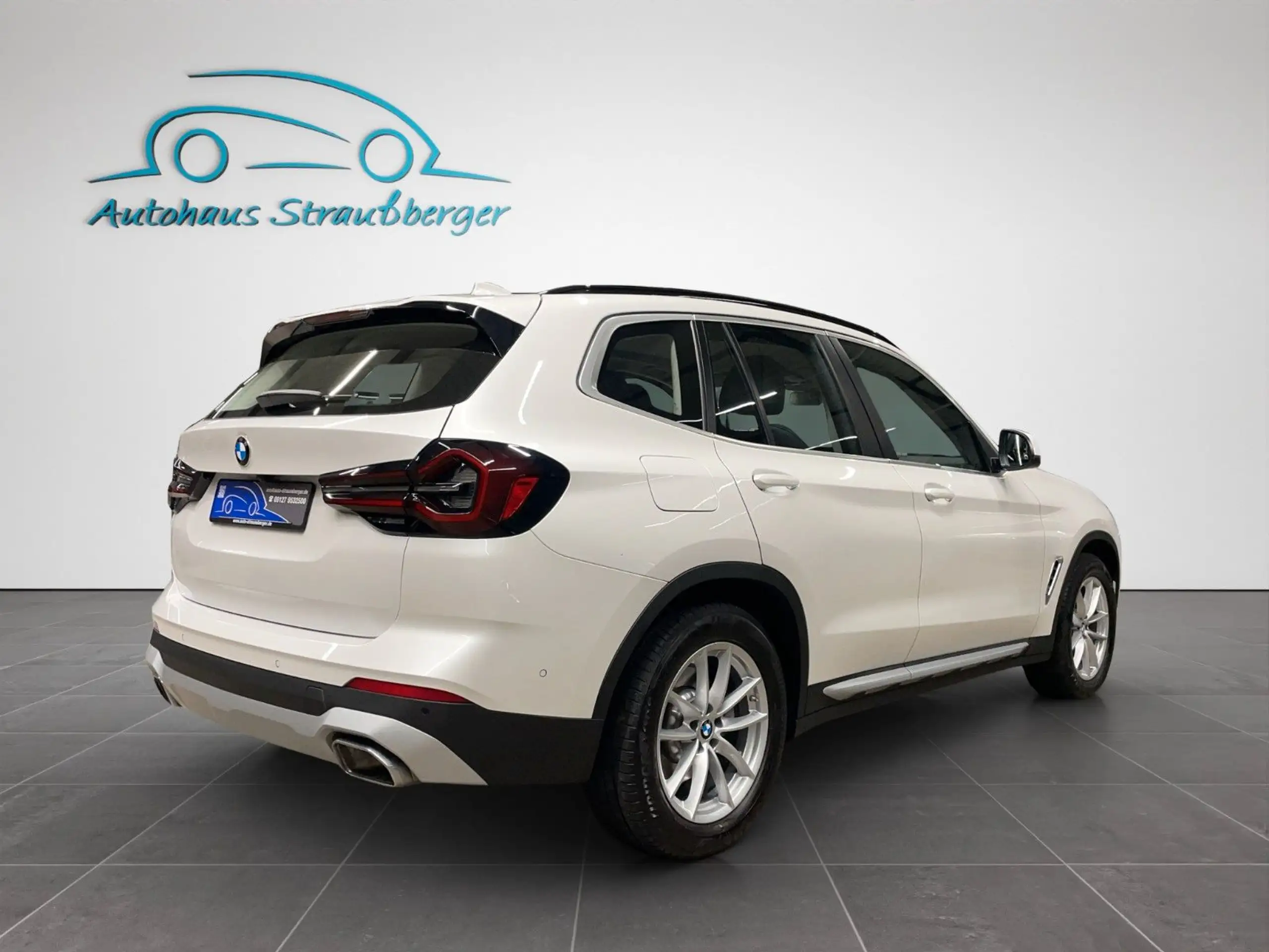 BMW - X3