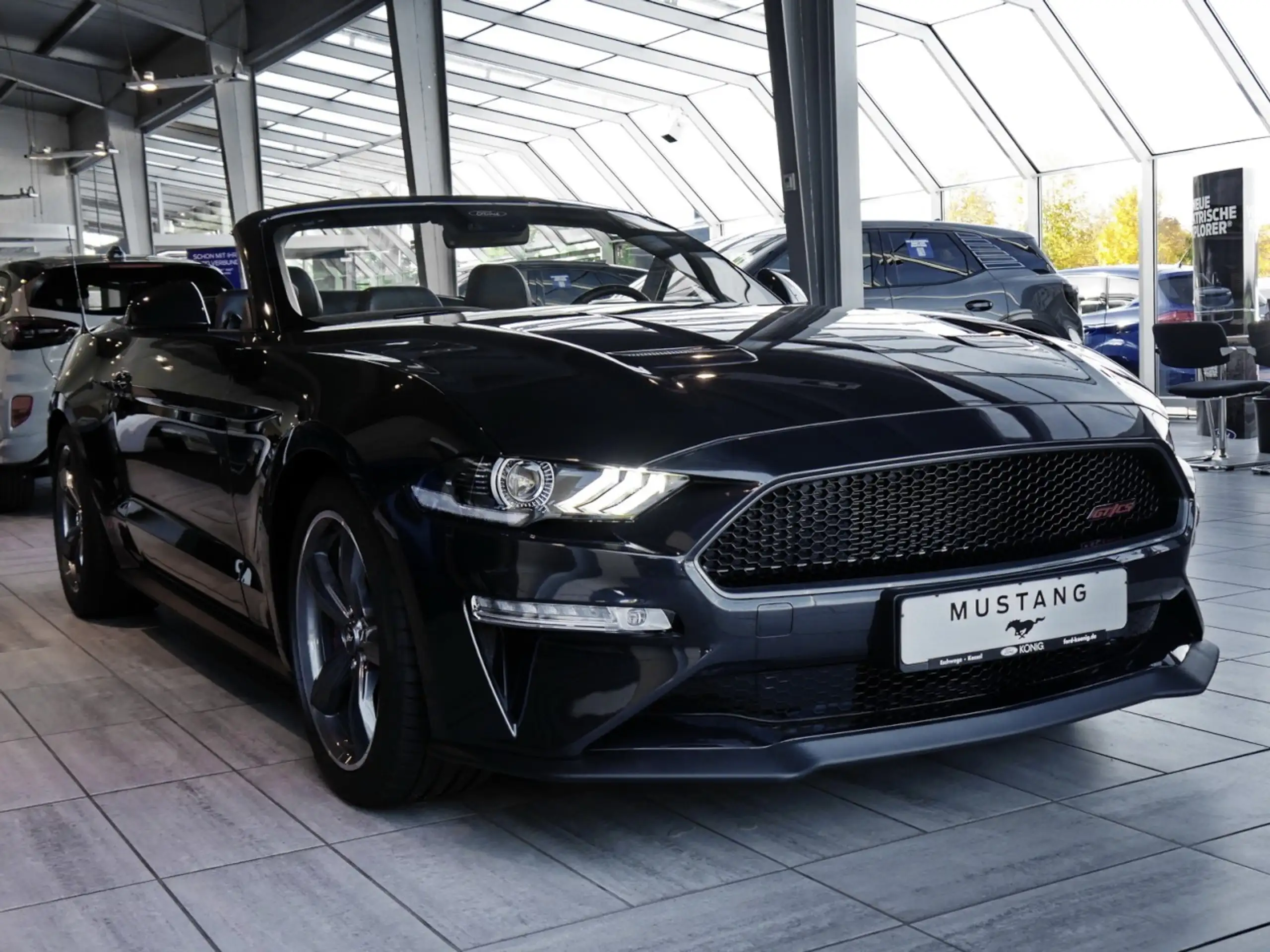 Ford - Mustang