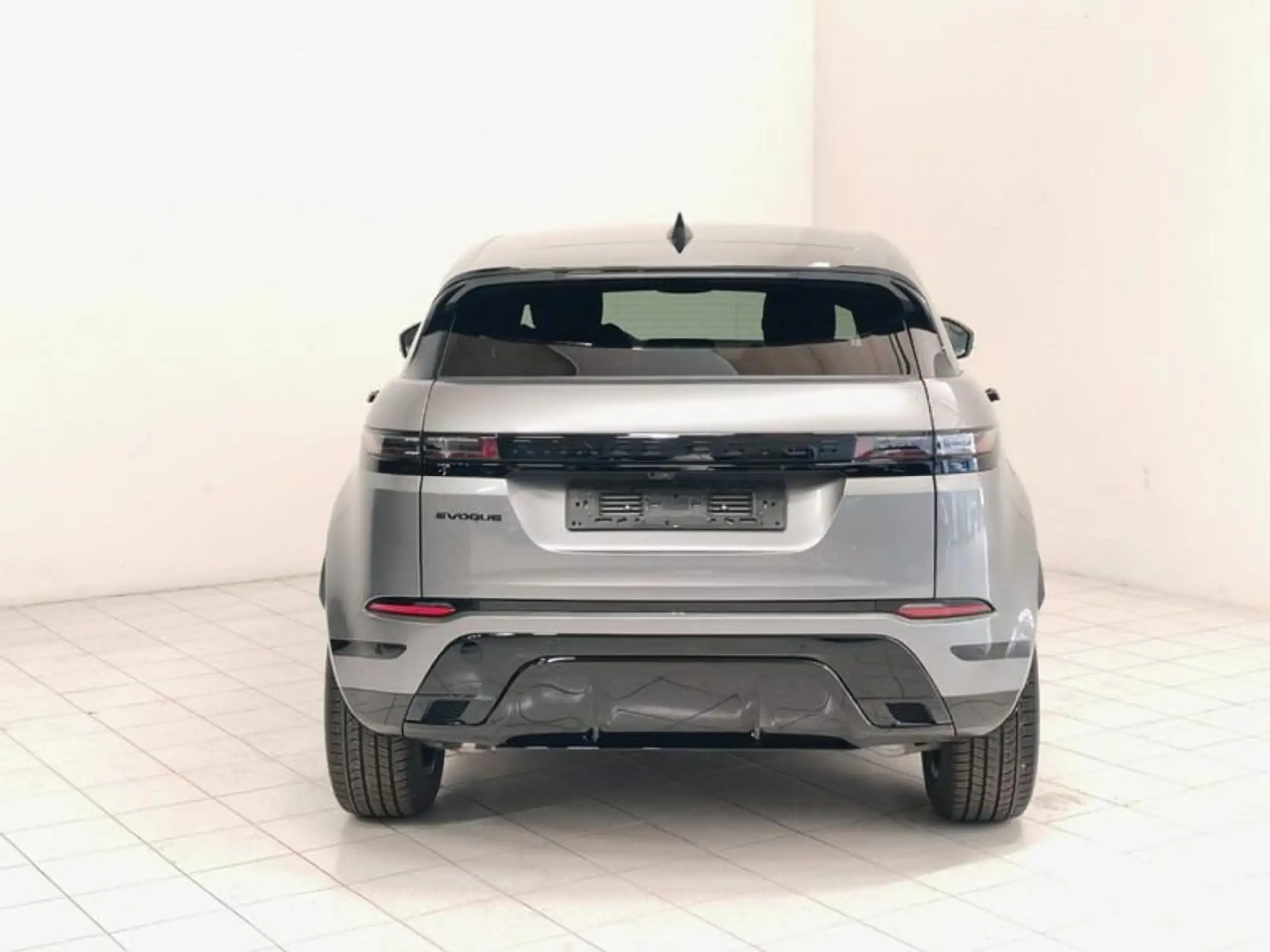 Land Rover - Range Rover Evoque