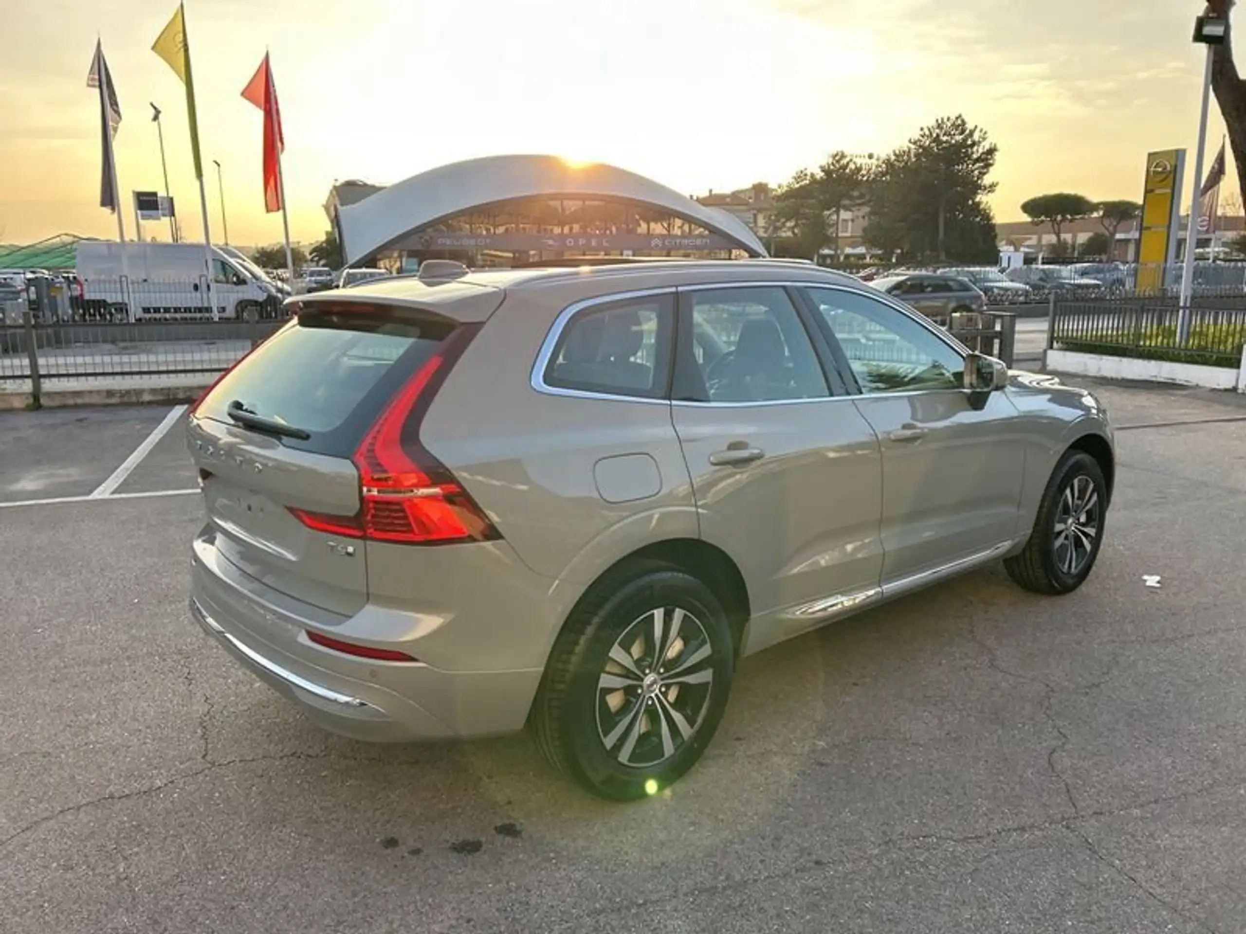 Volvo - XC60