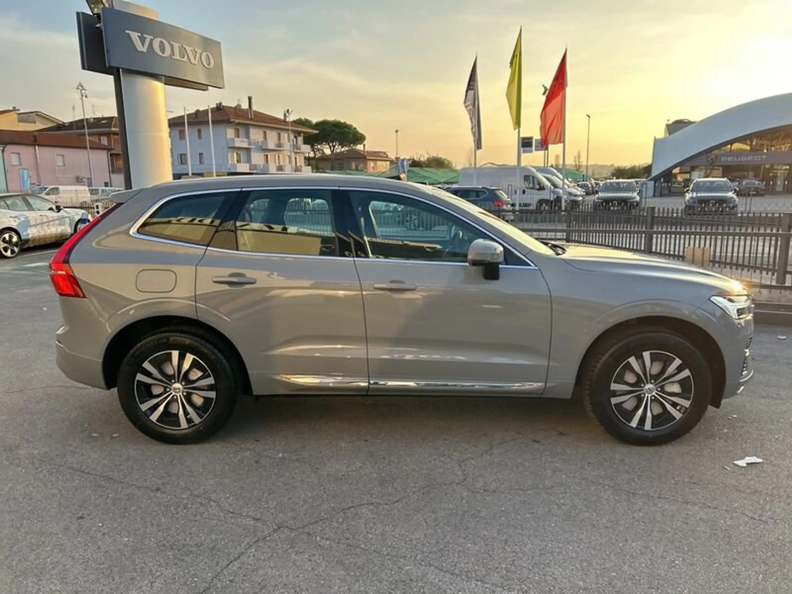 Volvo - XC60