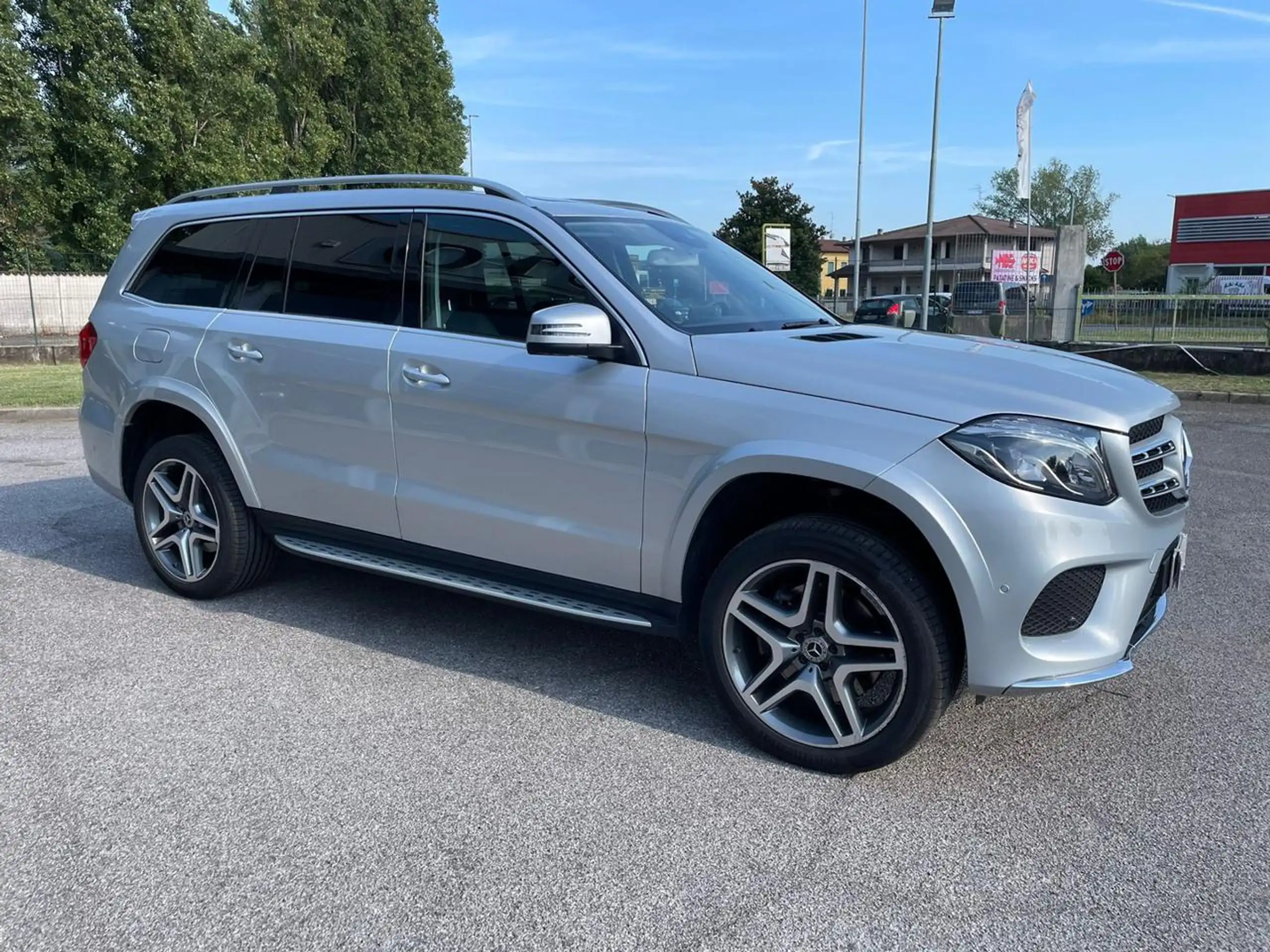 Mercedes-Benz - GLS 350