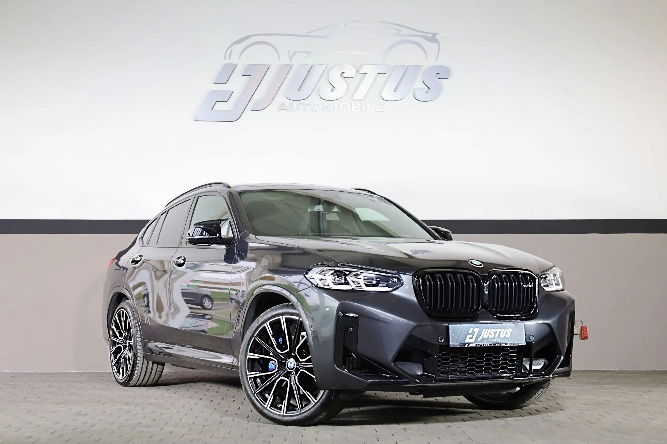 BMW - X4 M