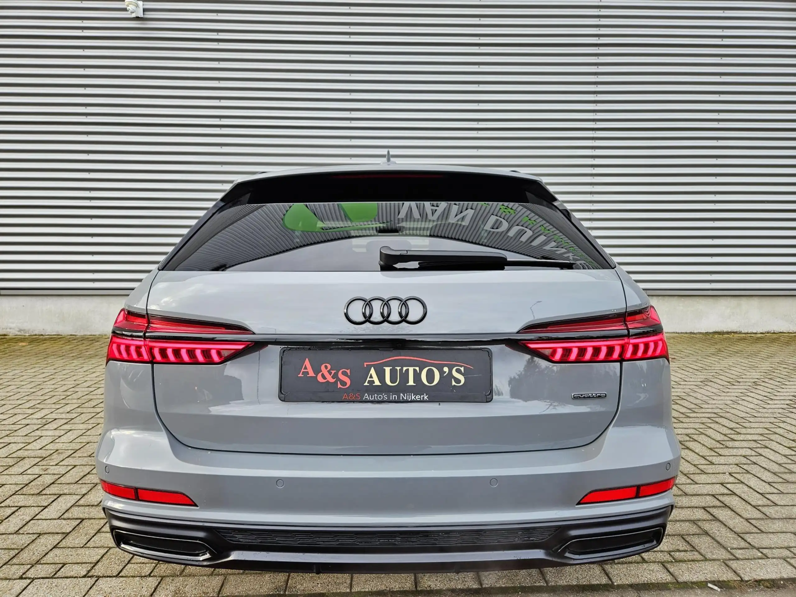 Audi - A6