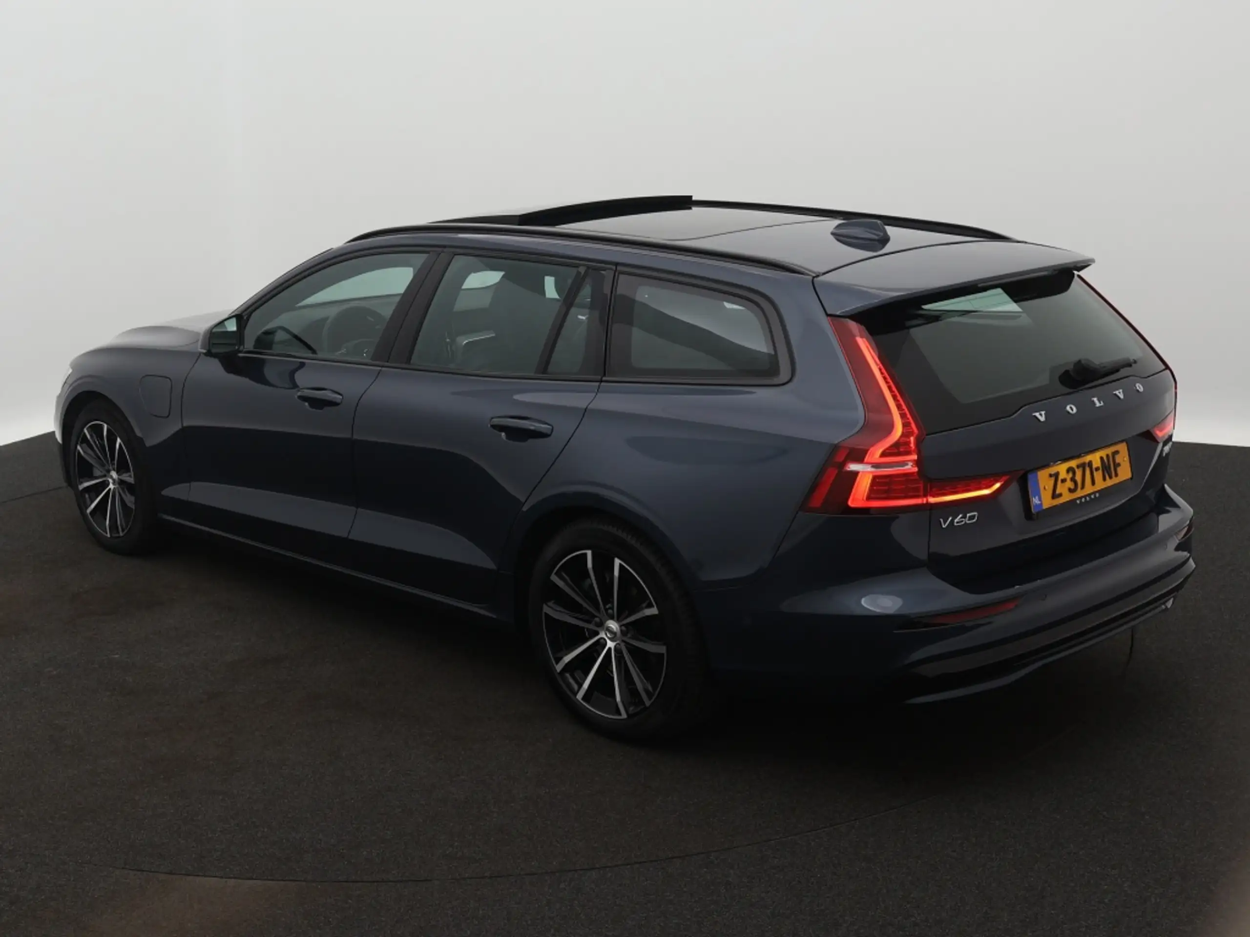 Volvo - V60