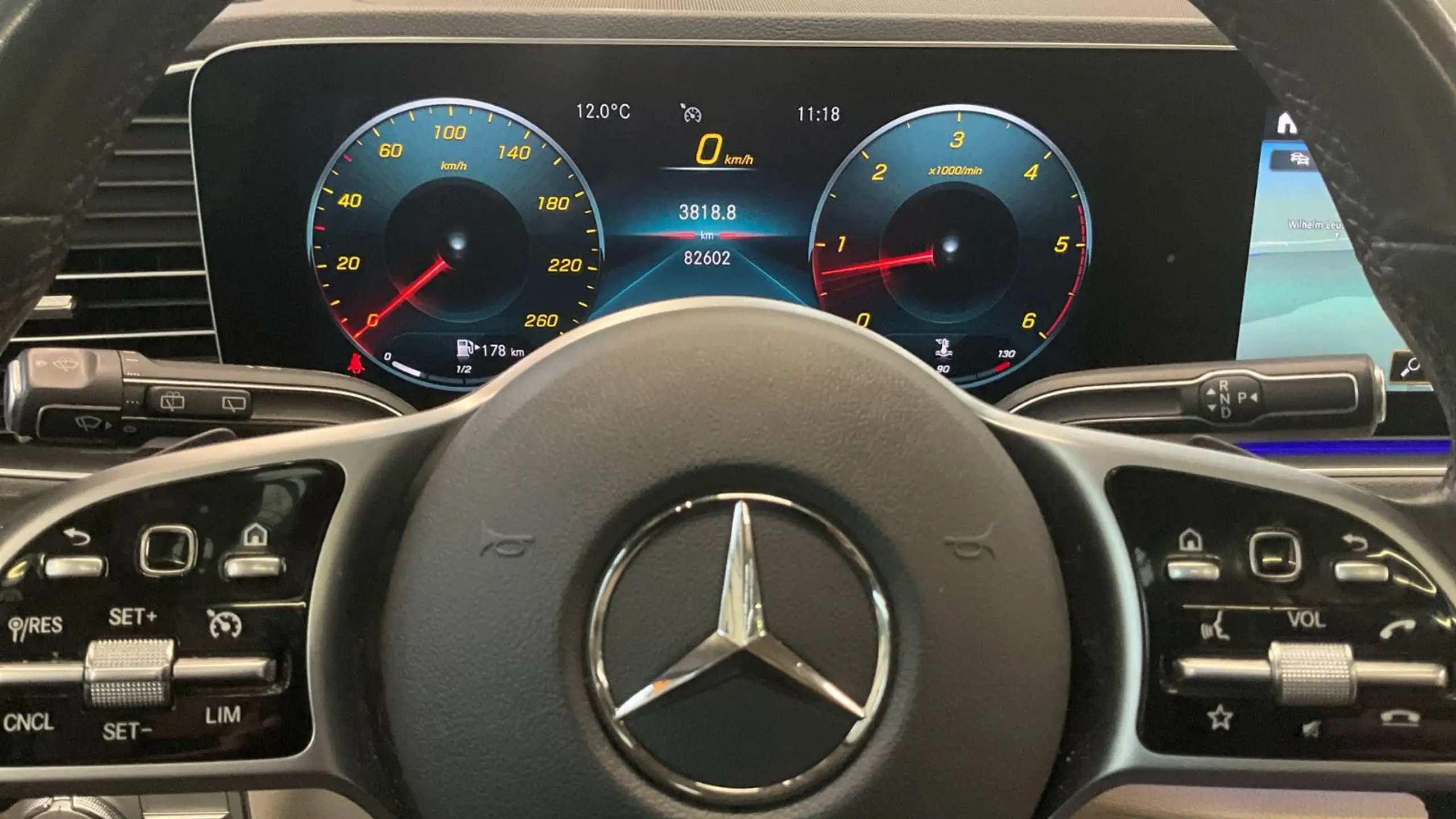 Mercedes-Benz - GLE 350