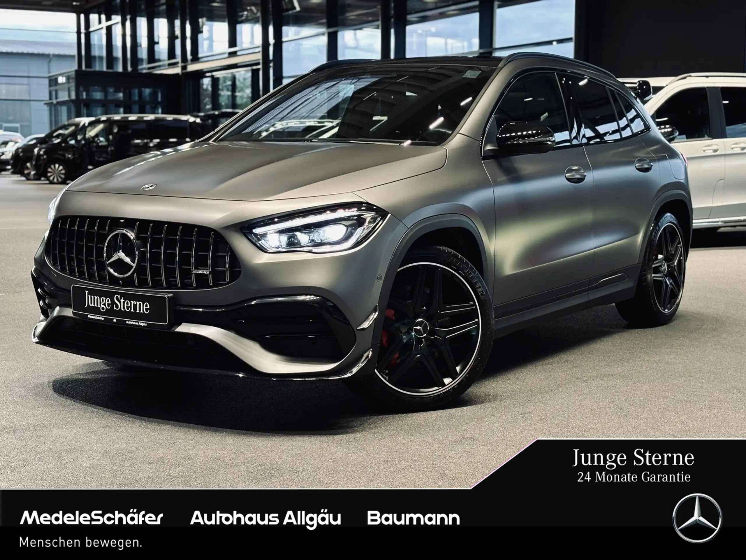 Mercedes-Benz - GLA 35 AMG