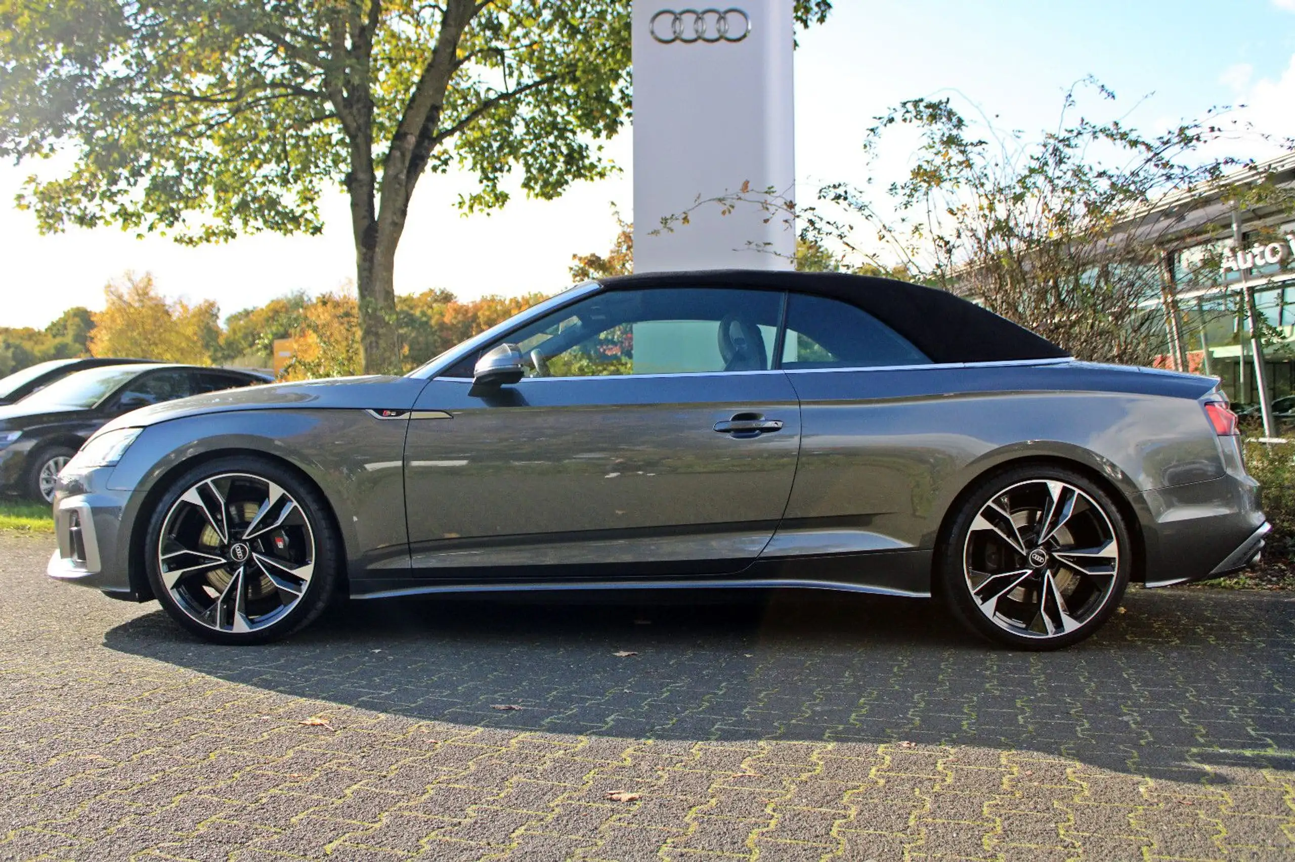 Audi - S5