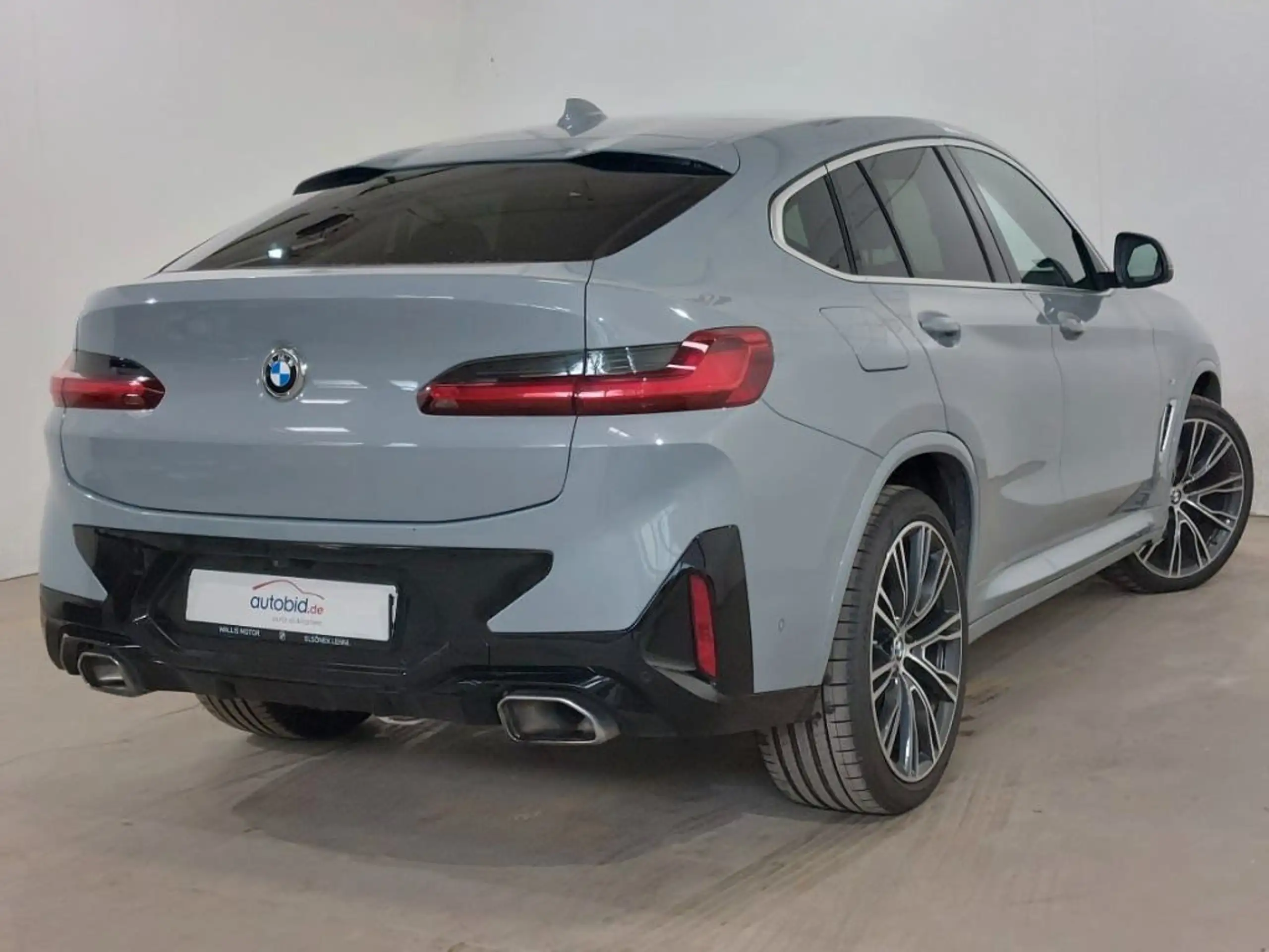 BMW - X4