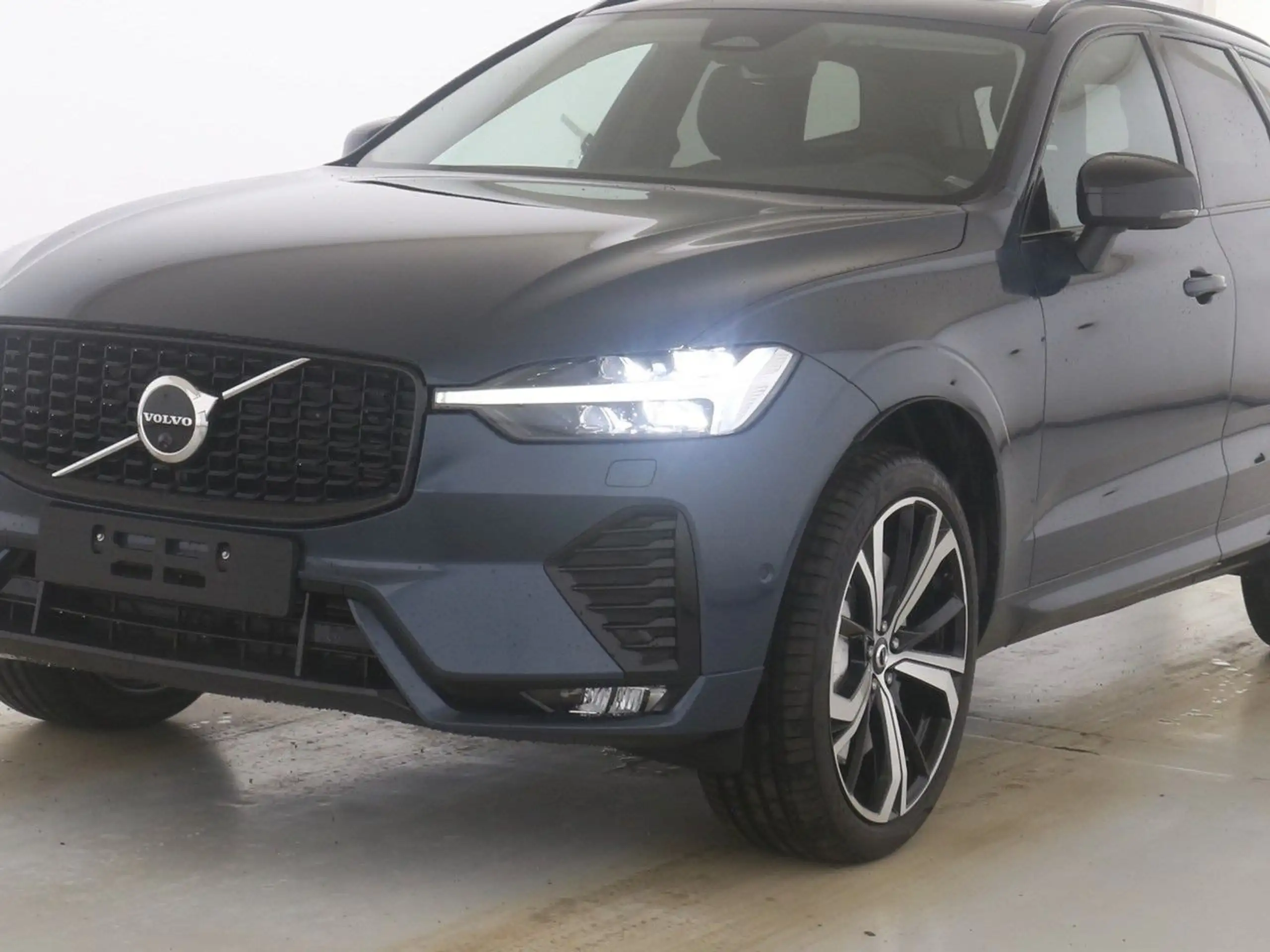 Volvo - XC60