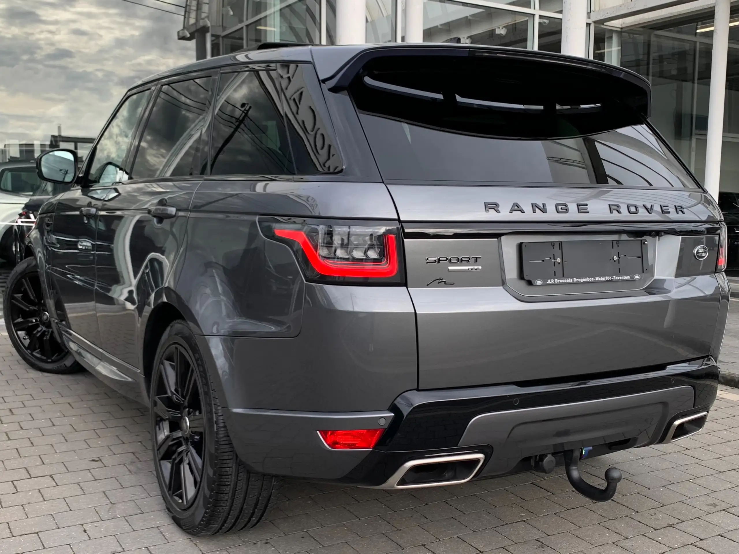 Land Rover - Range Rover Sport