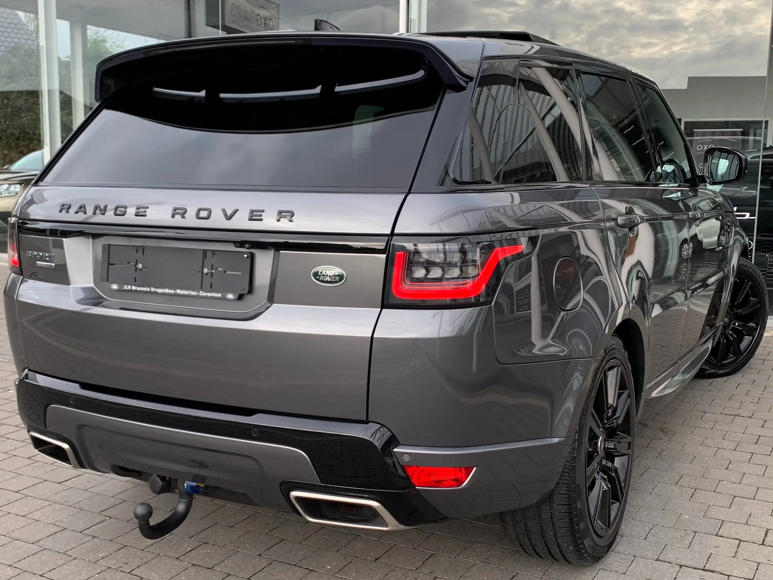 Land Rover - Range Rover Sport