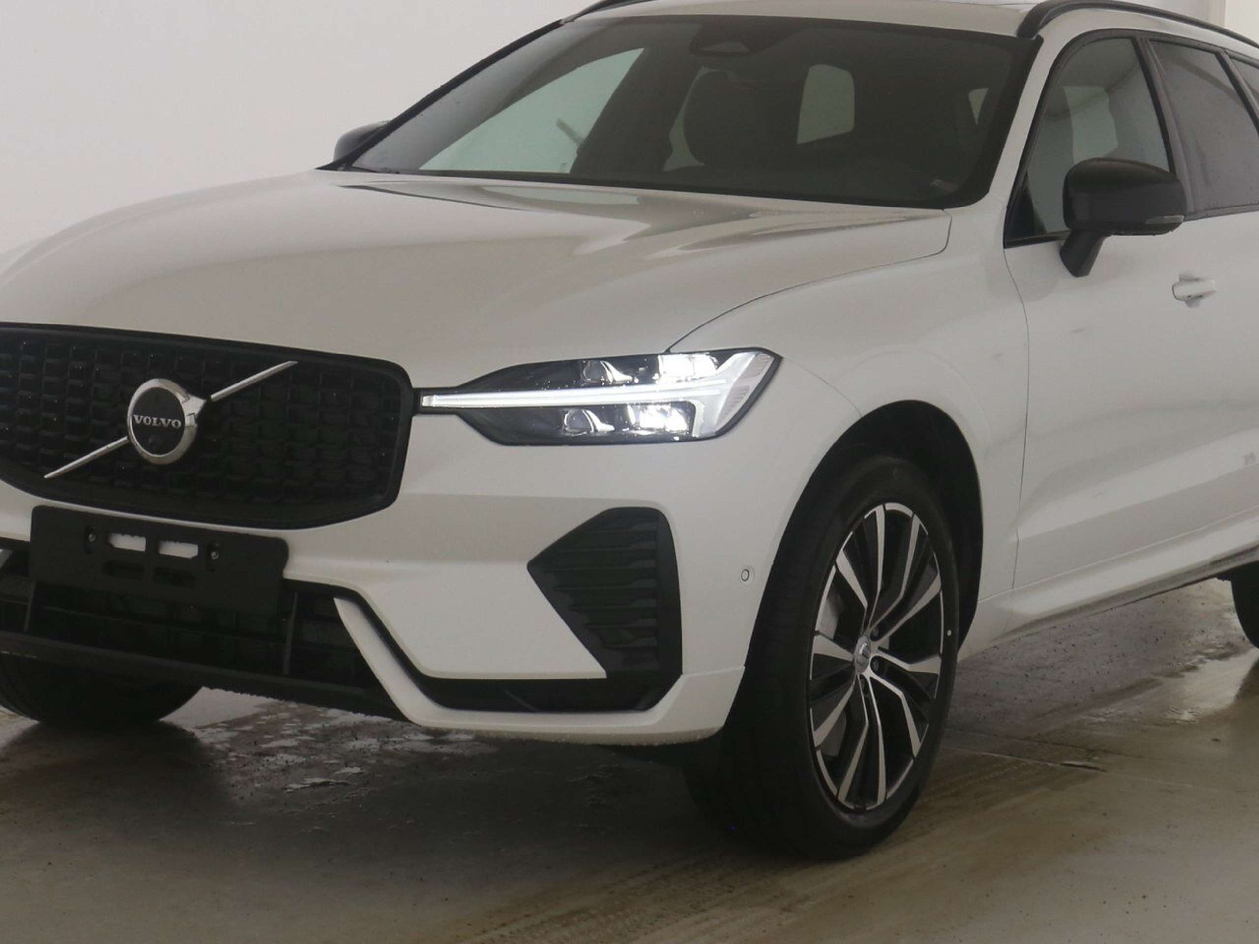 Volvo - XC60