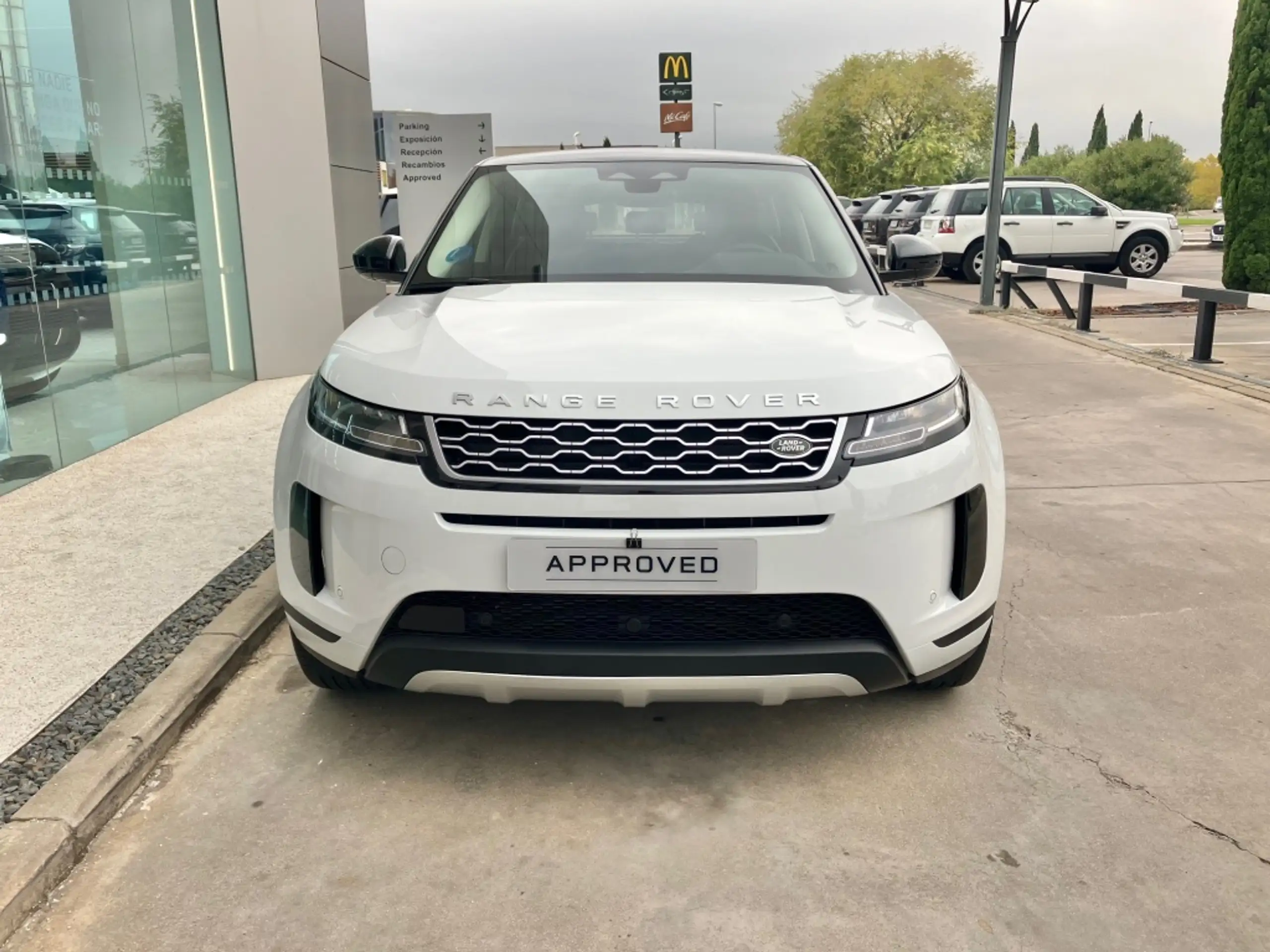 Land Rover - Range Rover Evoque