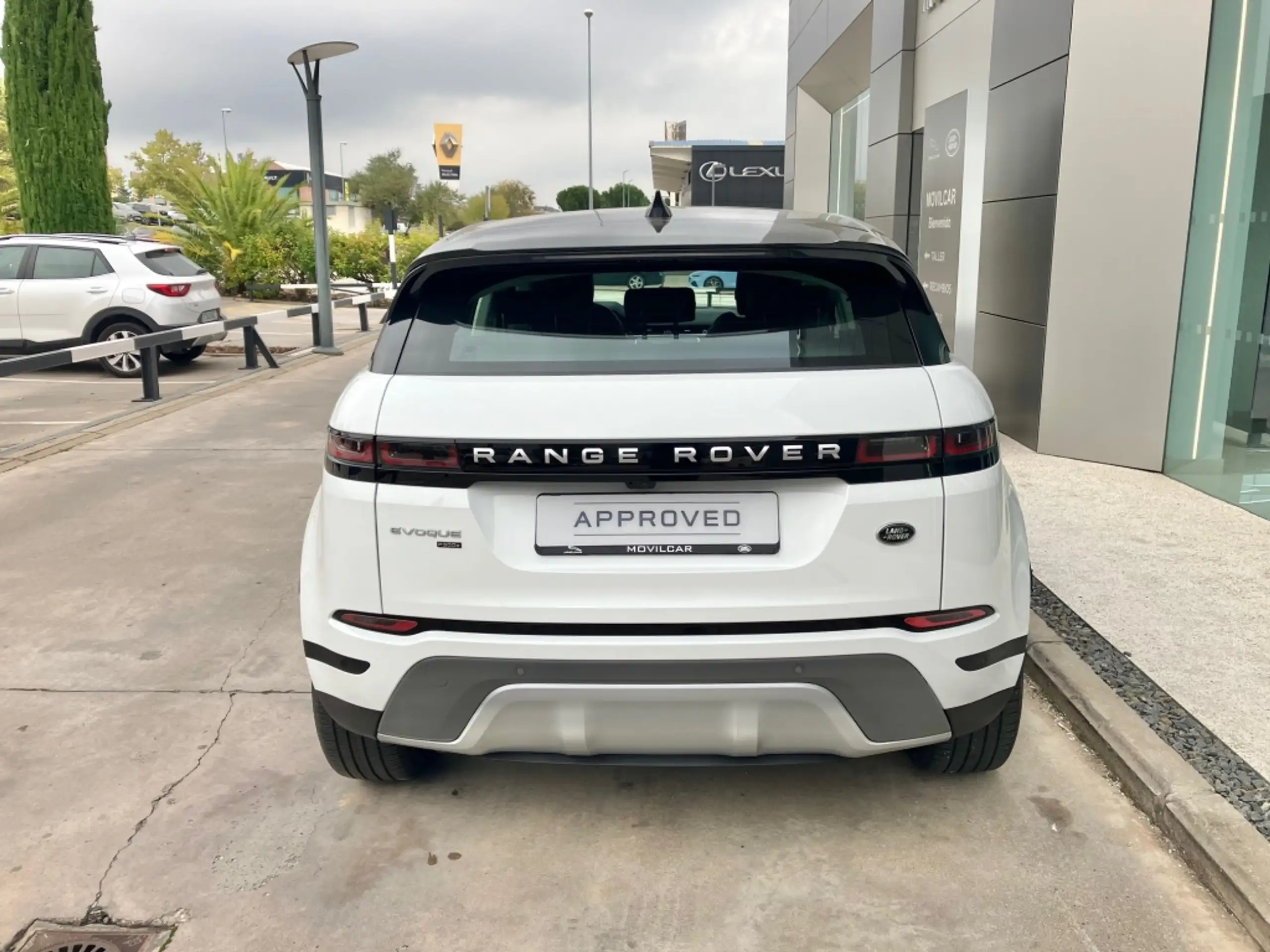 Land Rover - Range Rover Evoque