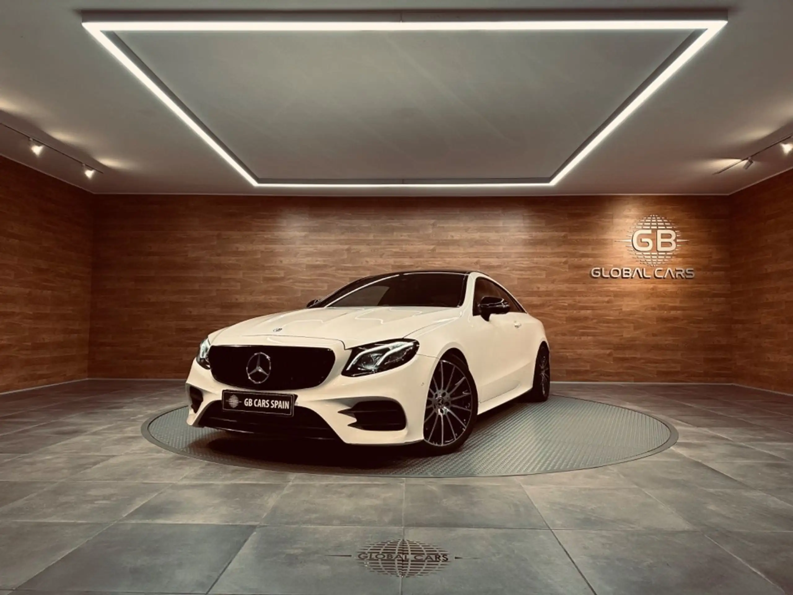 Mercedes-Benz E 400 2019