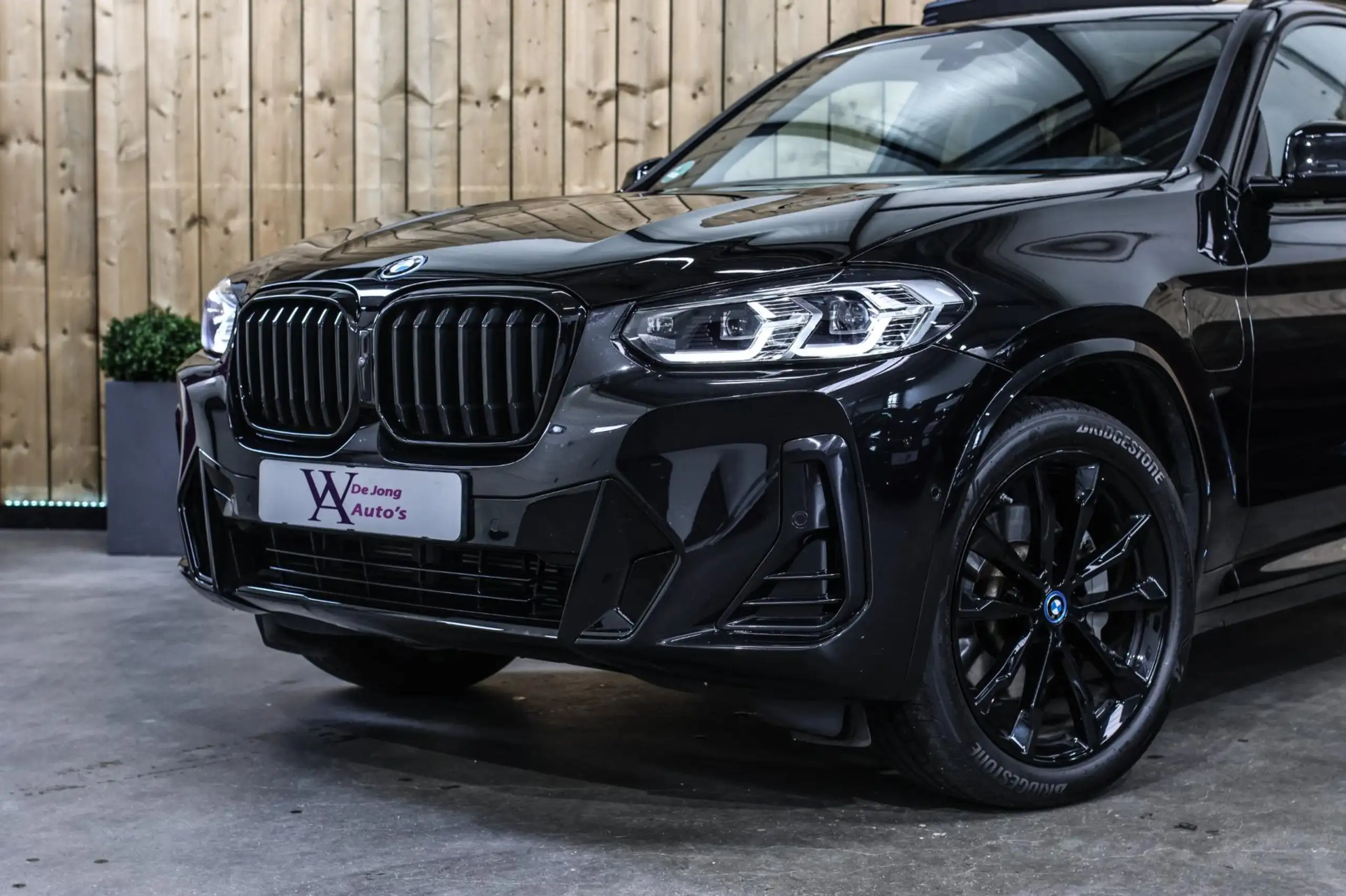 BMW - X3