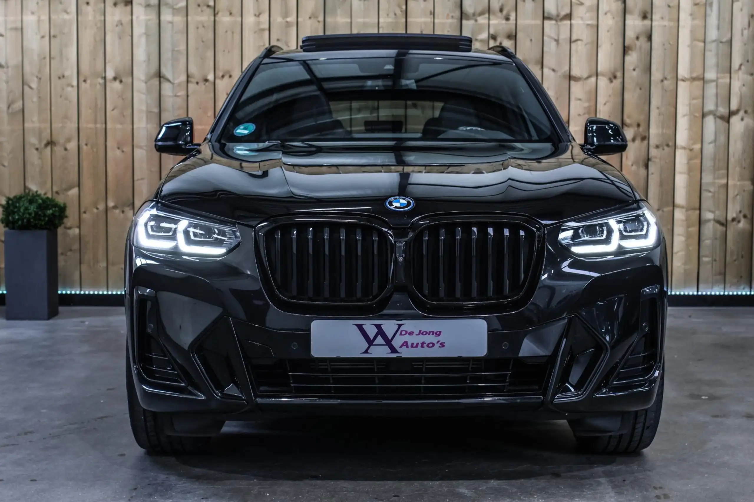 BMW - X3