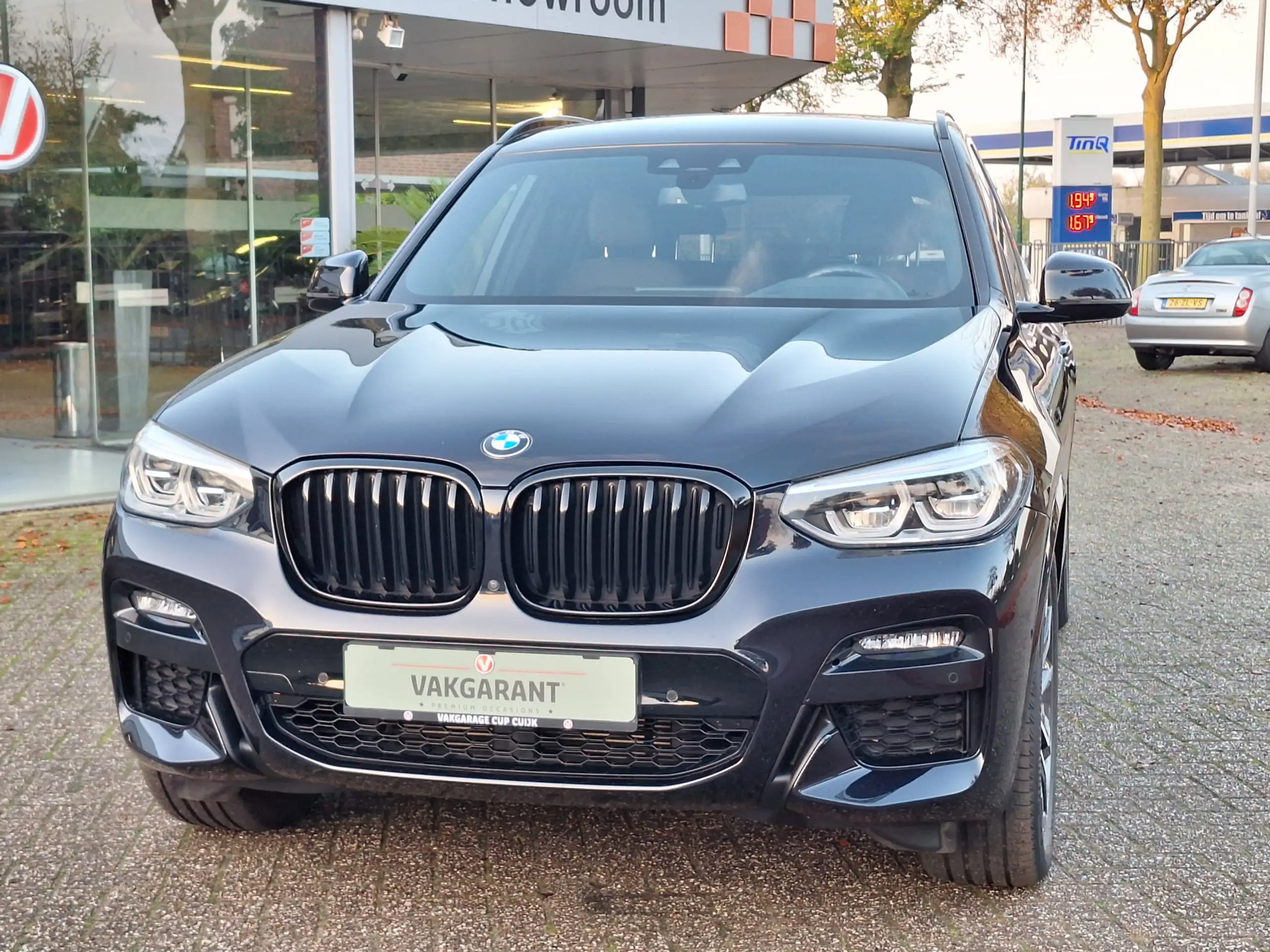 BMW - X3