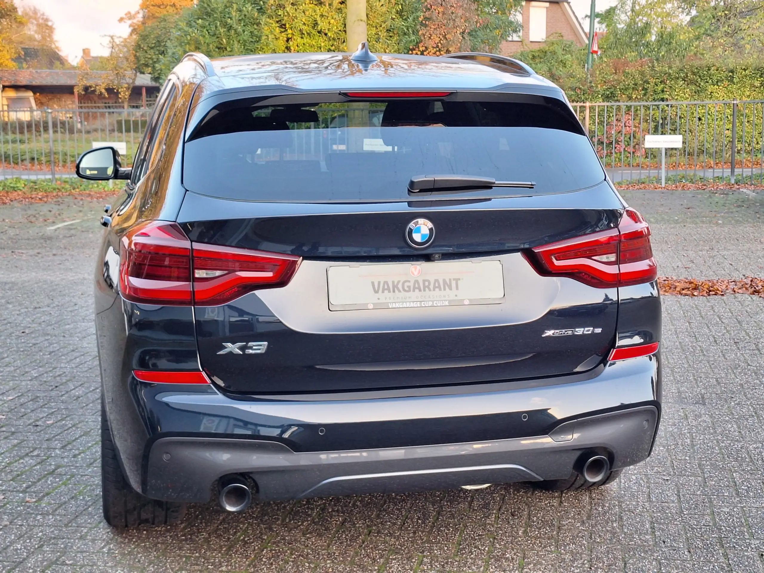 BMW - X3