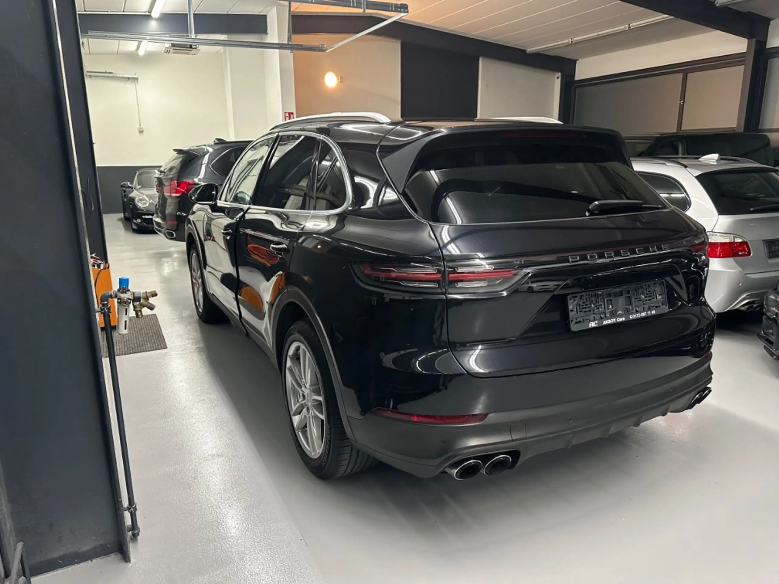 Porsche - Cayenne