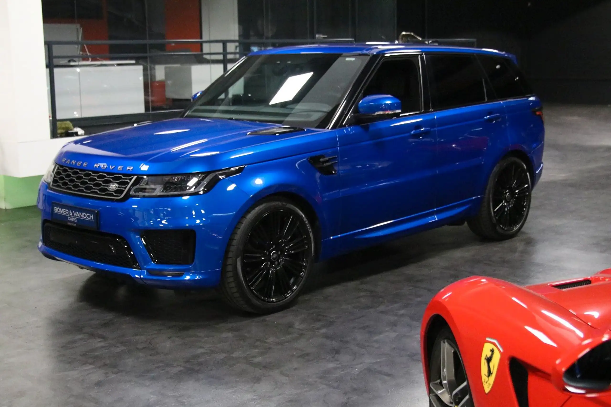 Land Rover - Range Rover Sport