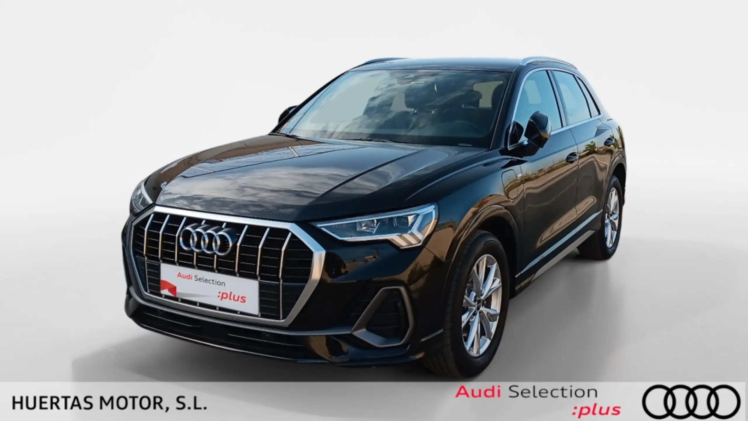 Audi - Q3