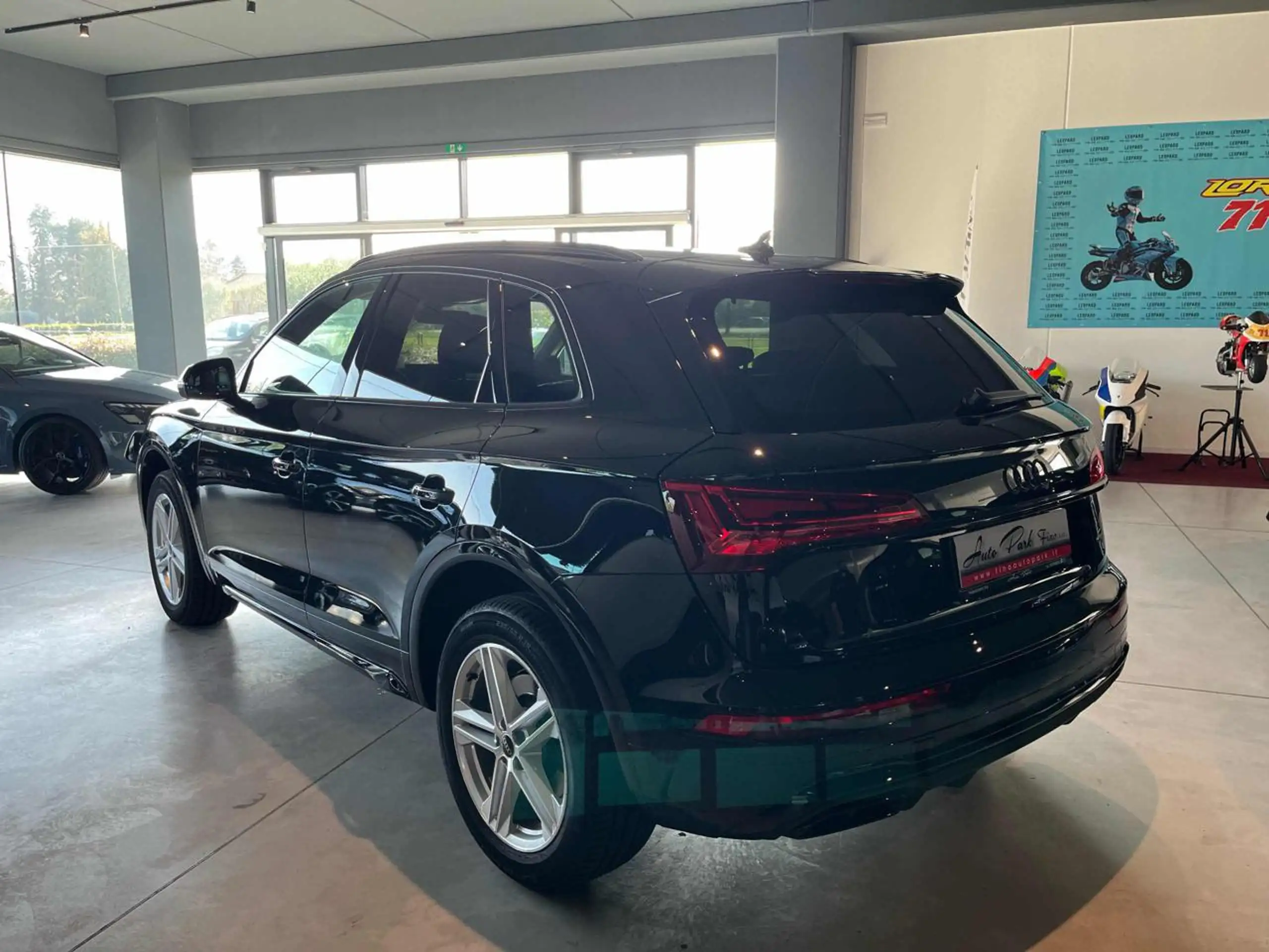 Audi - Q5