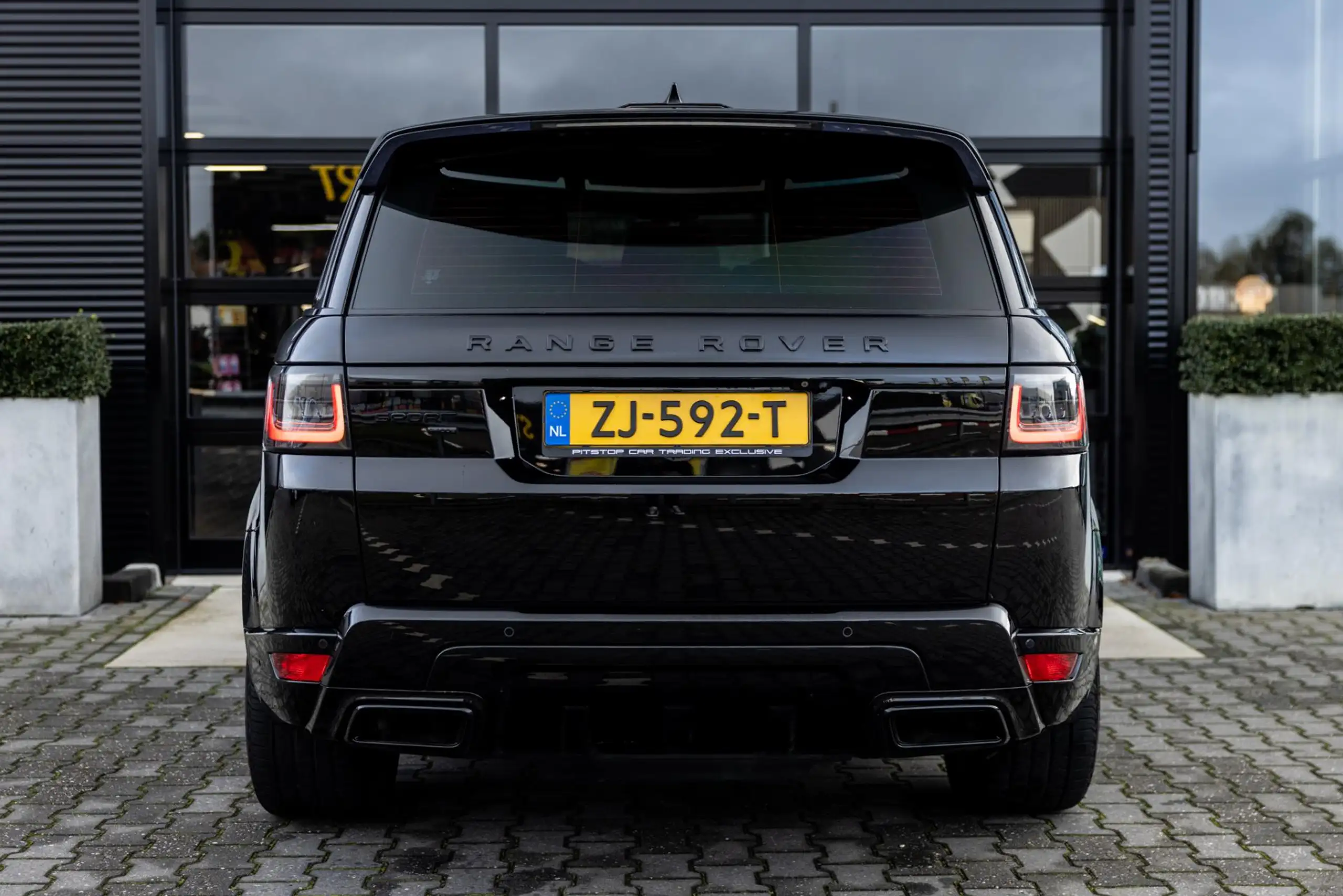 Land Rover - Range Rover Sport