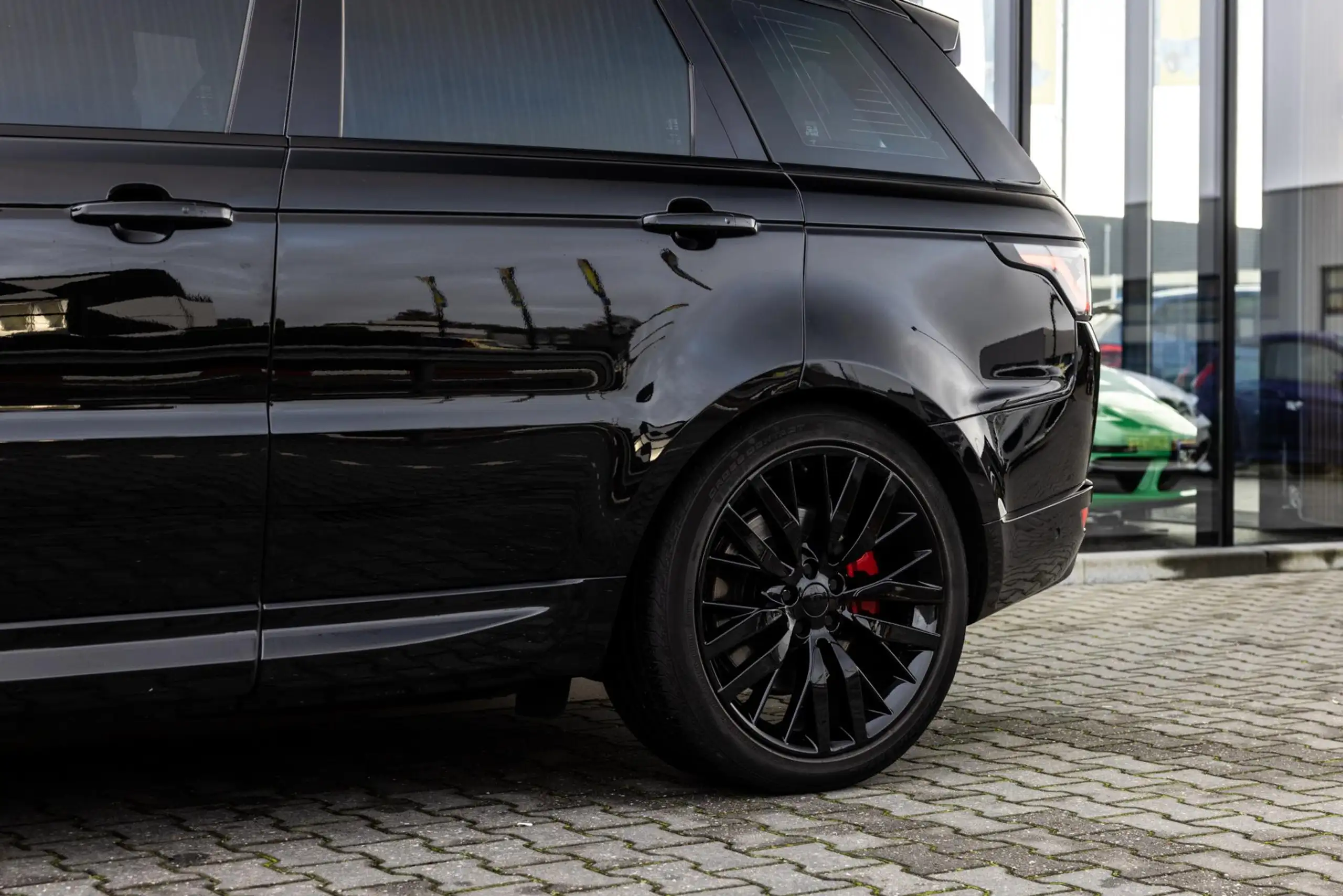 Land Rover - Range Rover Sport